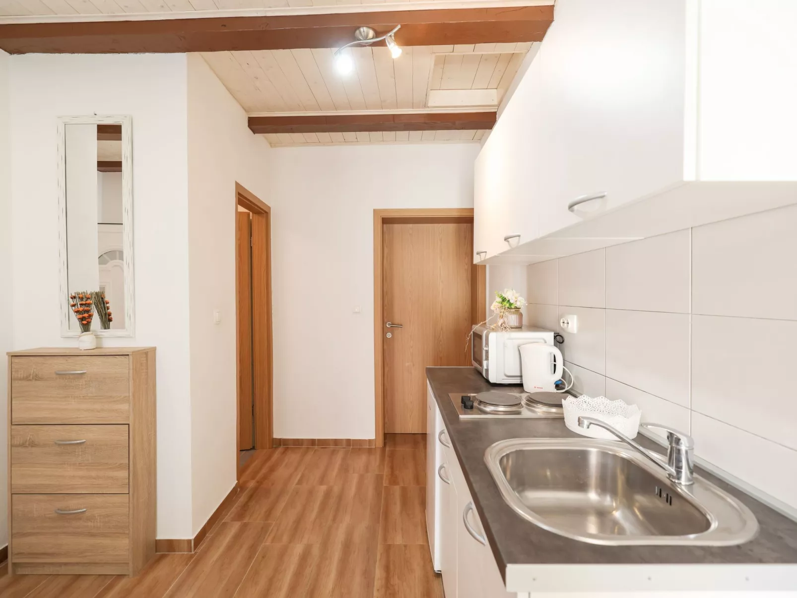 "Appartement A3" direkt am Strand - Binnen