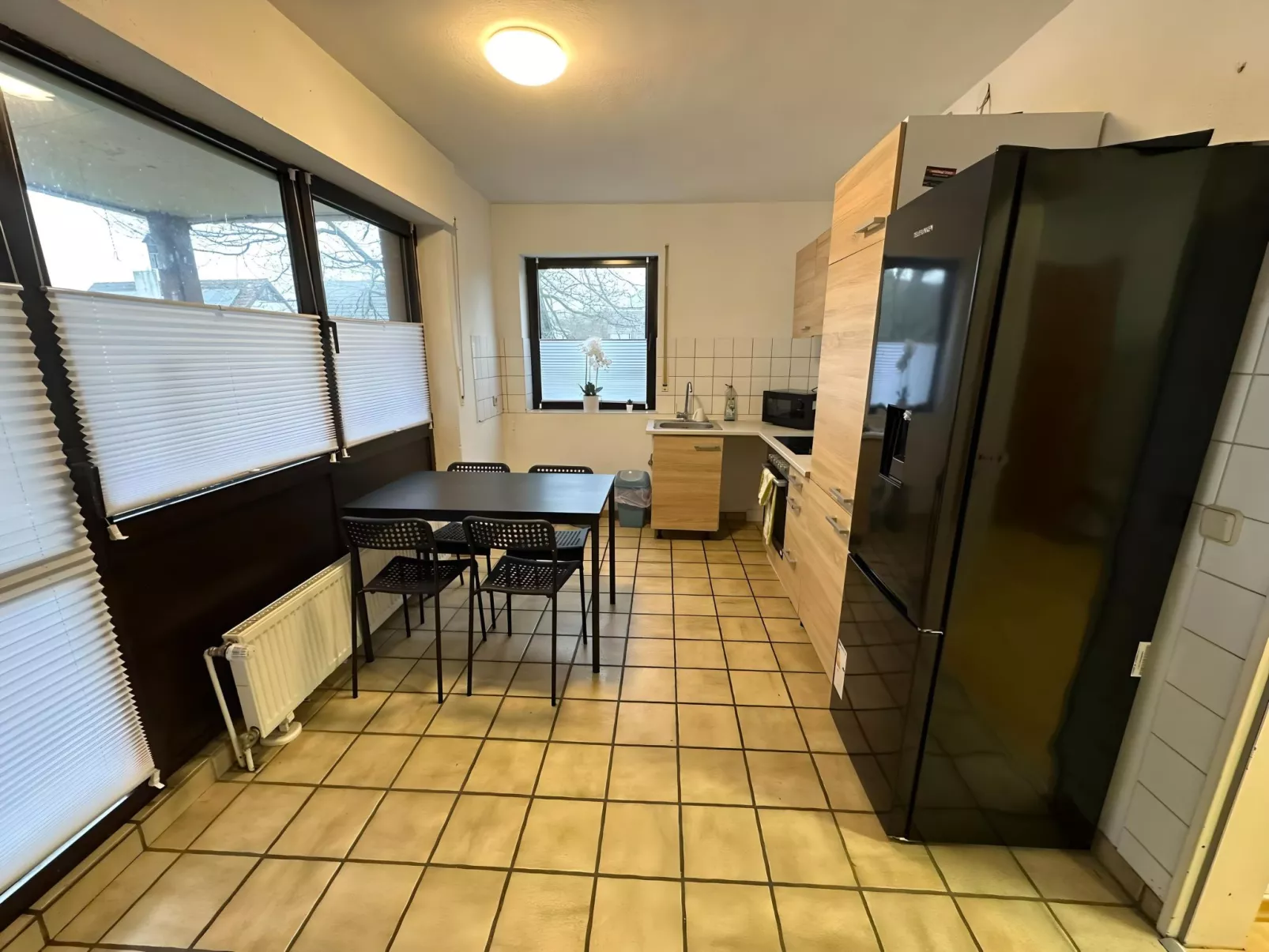 Ap. Ruhe[pause] I-Binnen