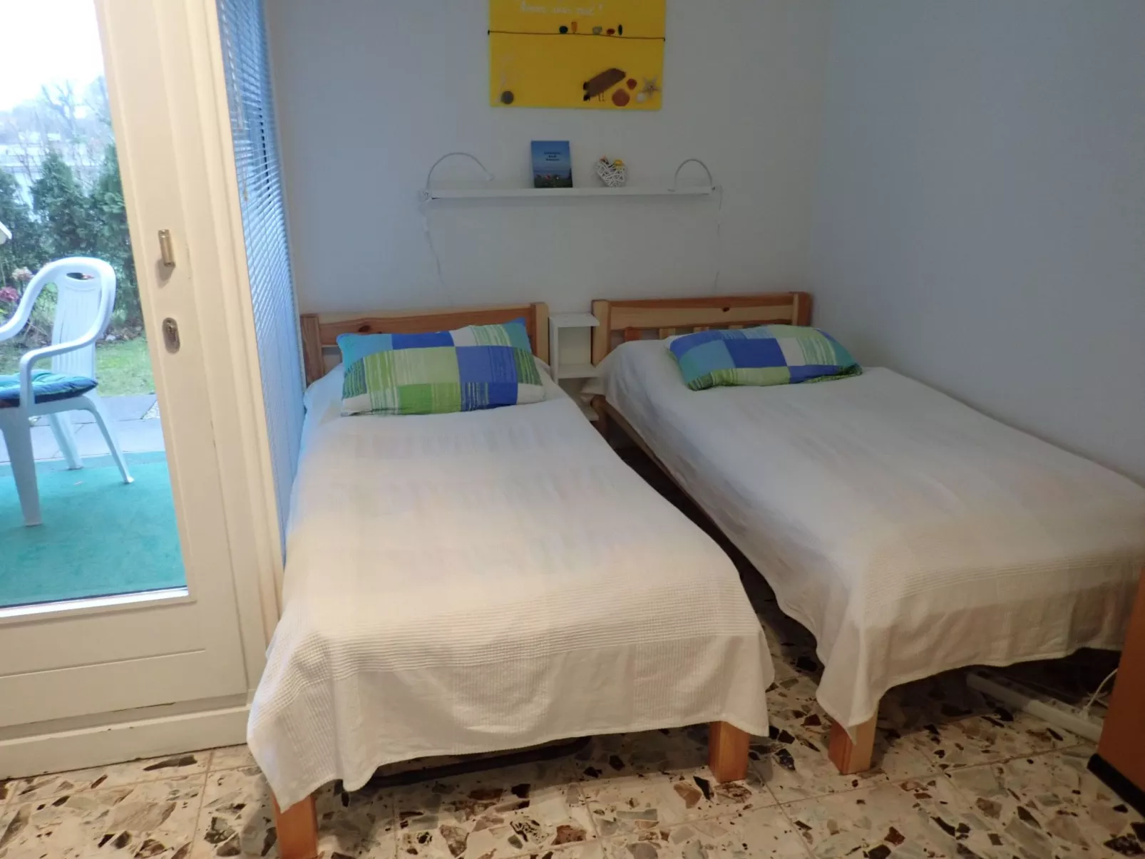 Strandnahe Ferienwohnung mit Gartenterrasse-Image-tags.info