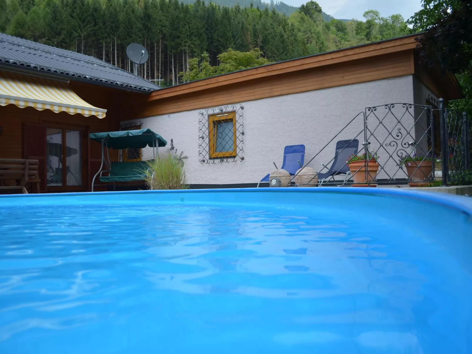 Geräumige Ferienwohnung mit zwei Schlafzimmern - Image-tags.info