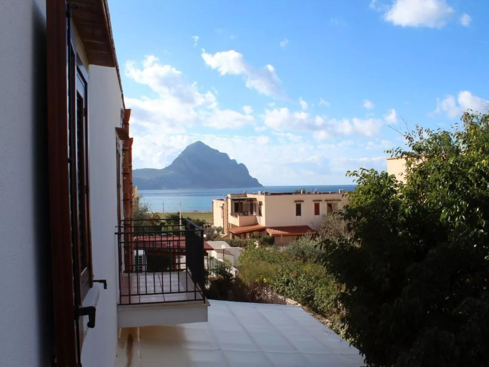 Mandarino Makari Ferienhaus 500 m vom Meer-Buiten