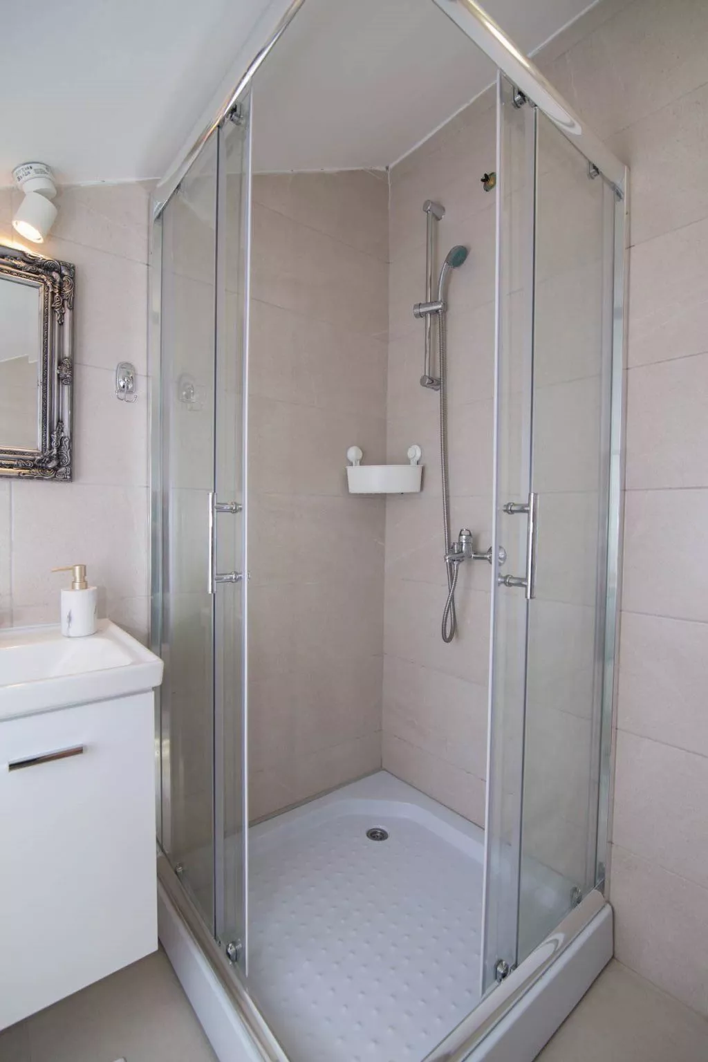 Tia Appartement mit Meerblick-Image-tags.info