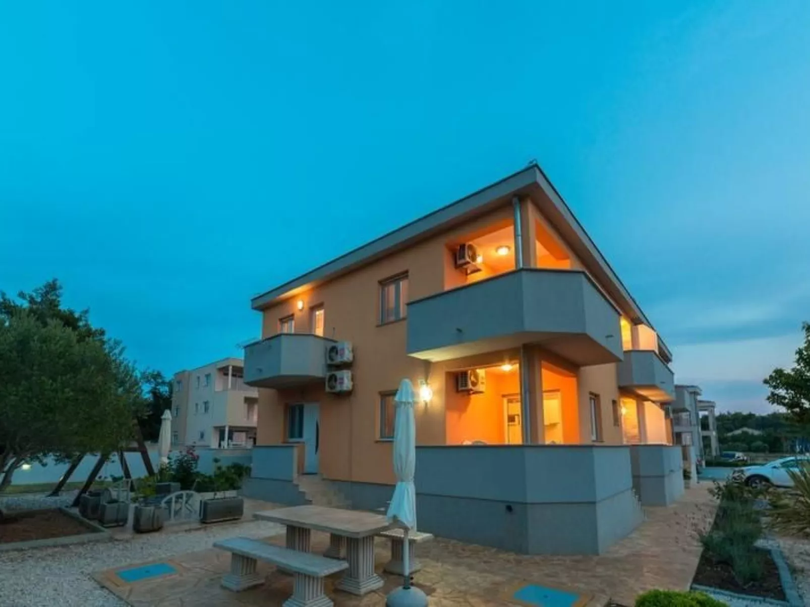 Wohnung "Maestral 03" direkt am Strand-Buiten