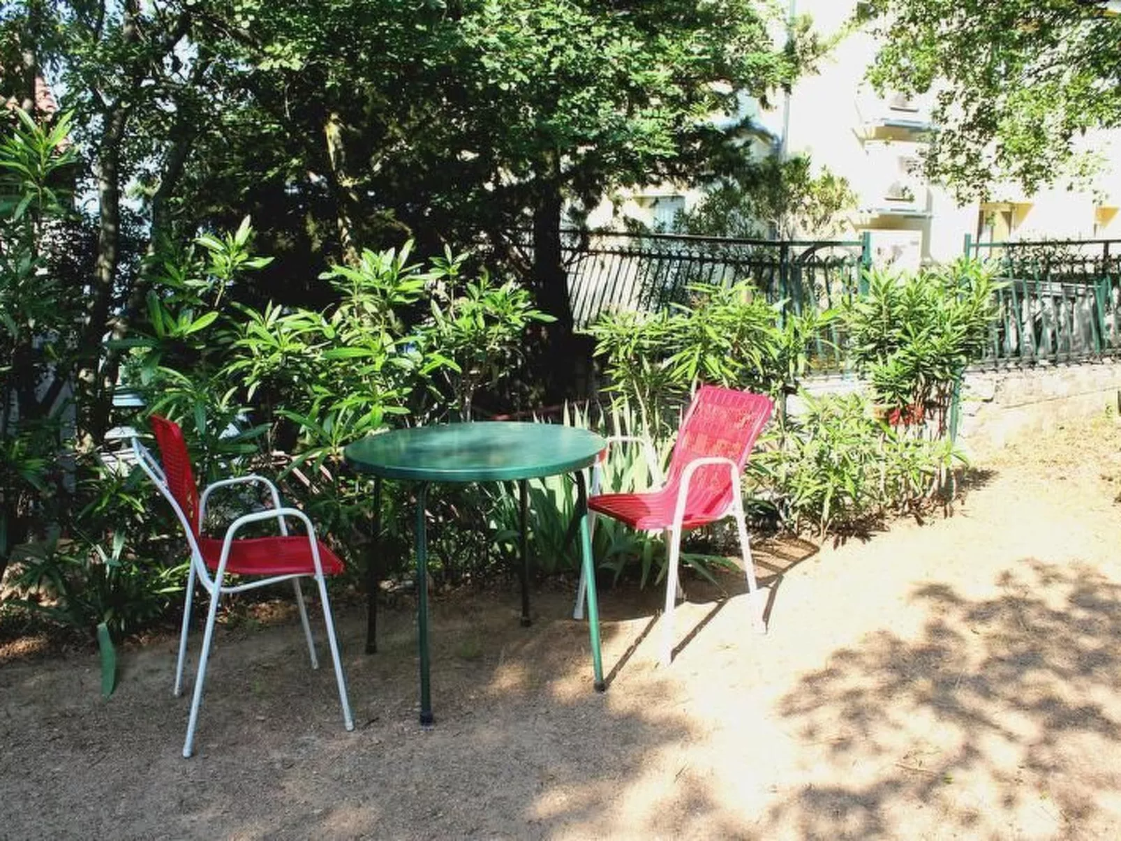 Haus La Dostana-Buiten