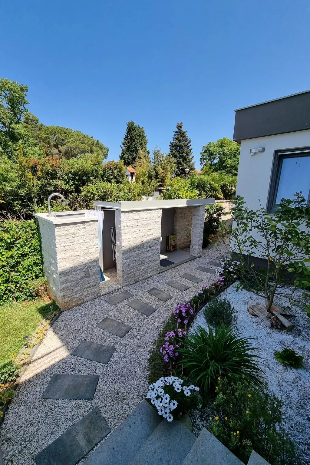 Villa direkt am Meer und Strand mit herrlichem Blick-Buiten