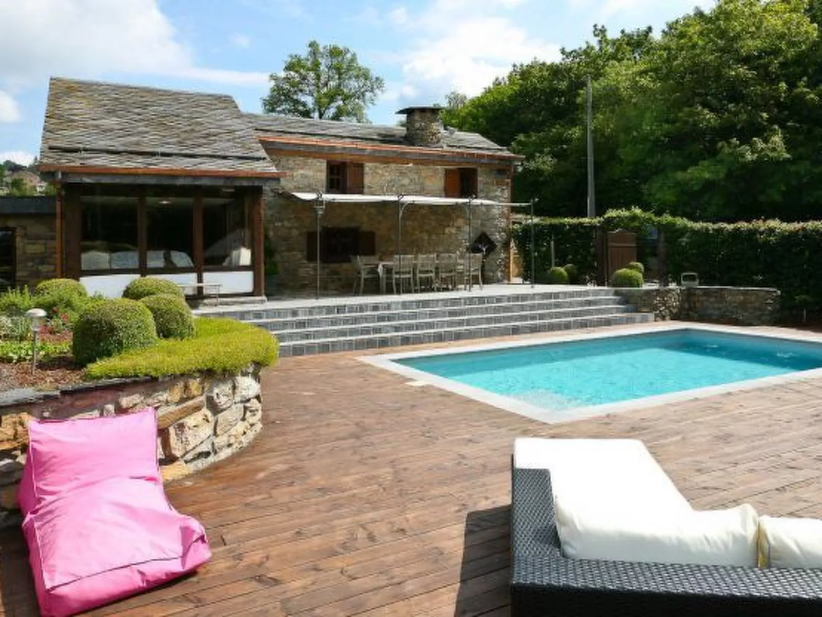 Villa "Spineux" Schwimmbäder/Whirlpool/Sauna 11pers-Binnen