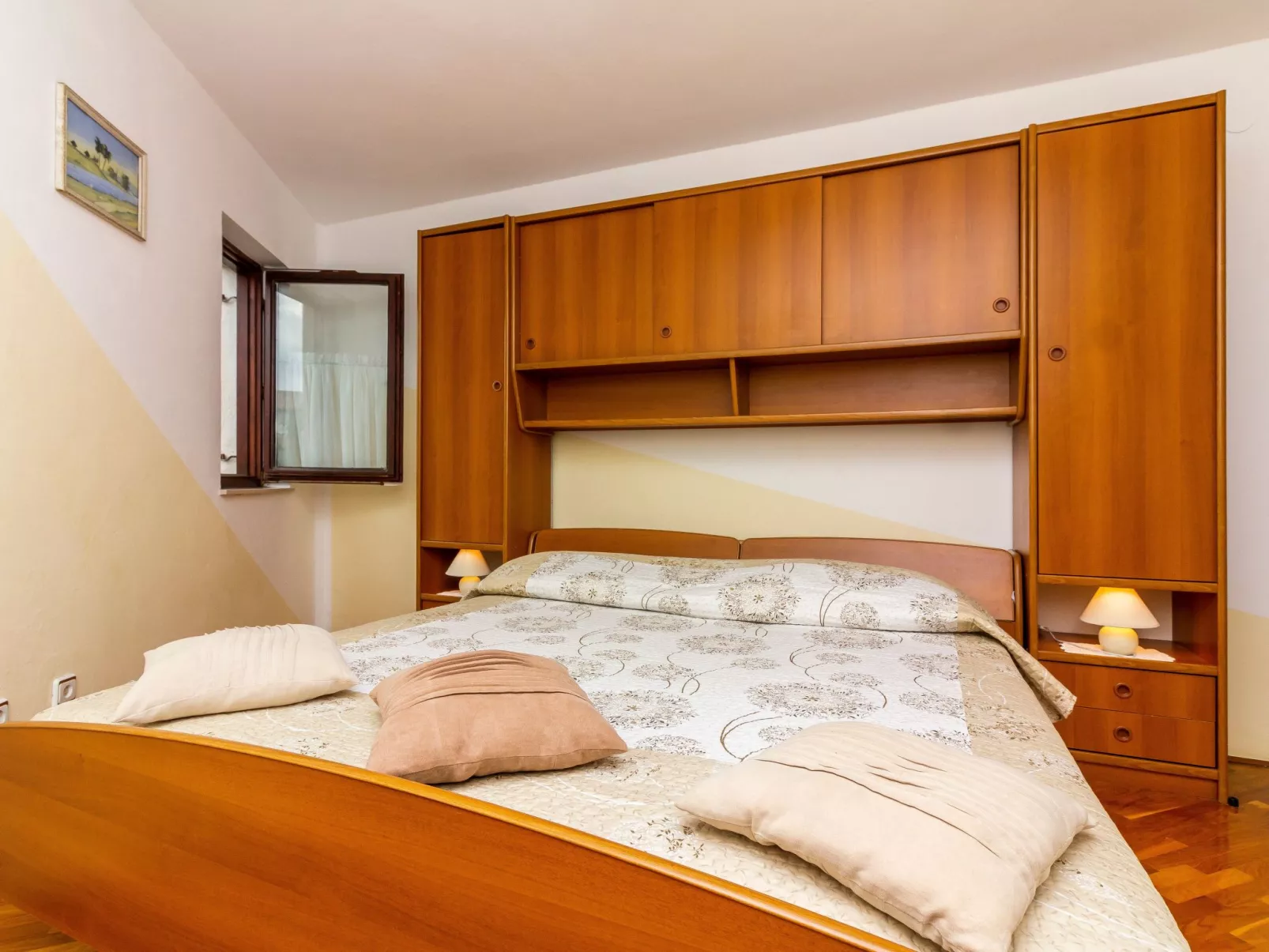 Wohnung in Fažana mit Grill, Garten und Terrasse-Binnen