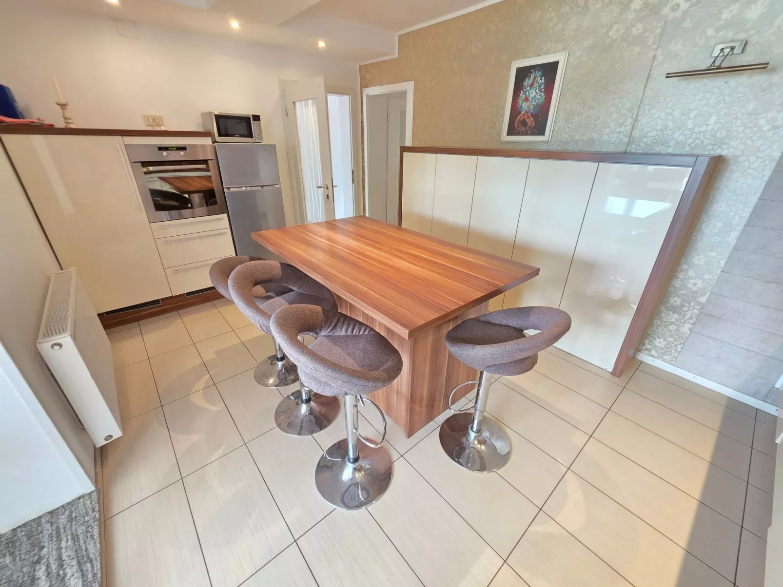 Wohnung mit Terrasse - Gemeinschaftspool-Binnen