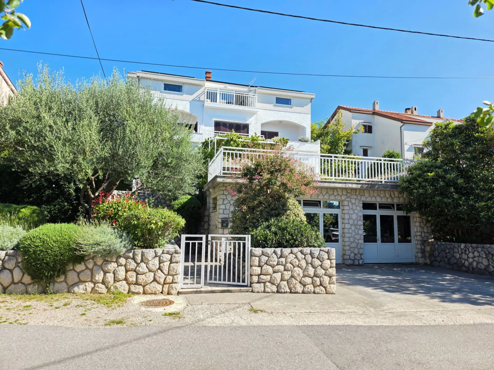 Wohnung in Dramalj mit Terrasse für 2-3 Personen - Buiten