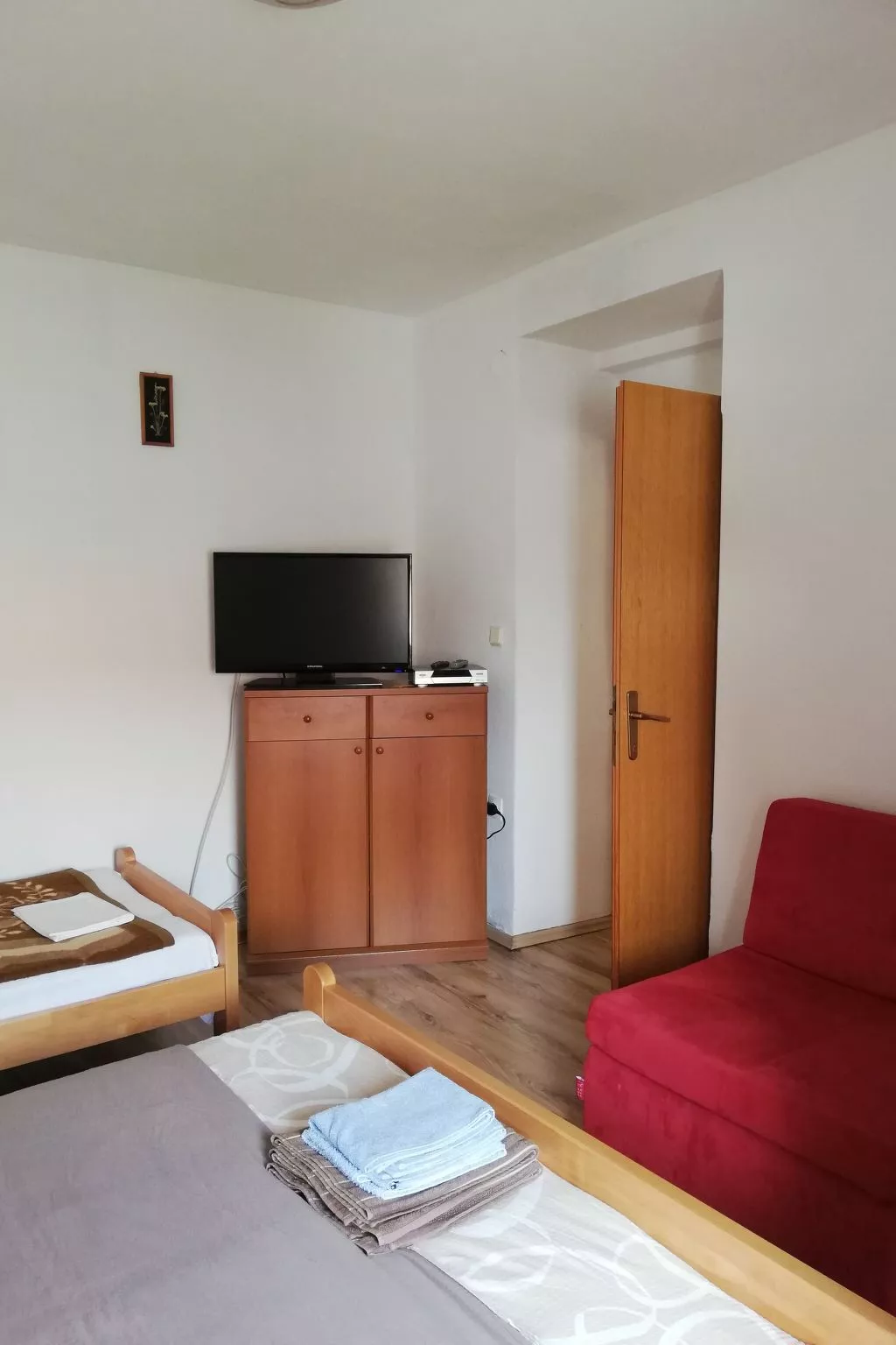 Für 2 Personen  + 1 Kind ca. 30 m&sup2; in Šilo, Adriaküste Kroatien (Kroatisch - Binnen