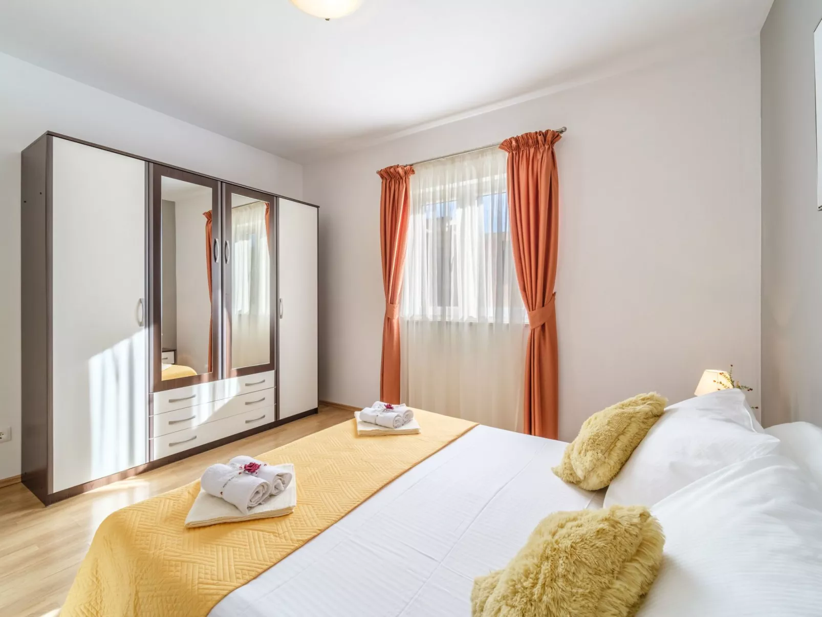 Für 5 Personen ca. 42 m&sup2; in Supetar, Adriaküste Kroatien (Kroatische Insel-Binnen