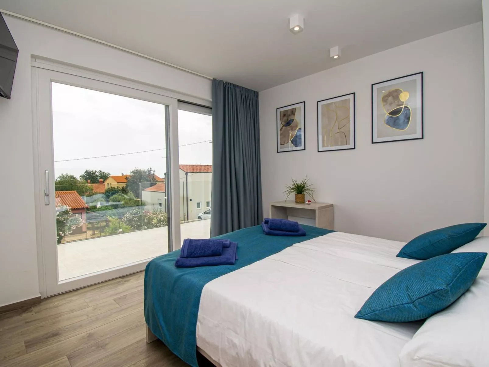 Schöne Villa im Dorf Ližnjan-Binnen