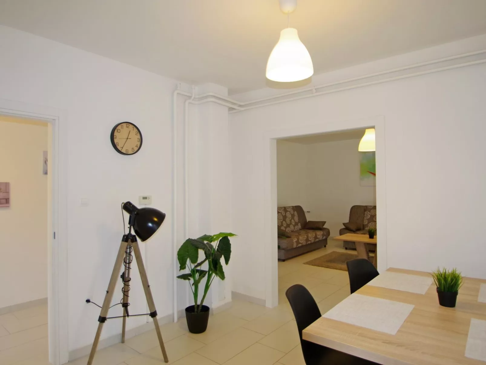 In Rakalj mit privatem Parkplatz-Binnen