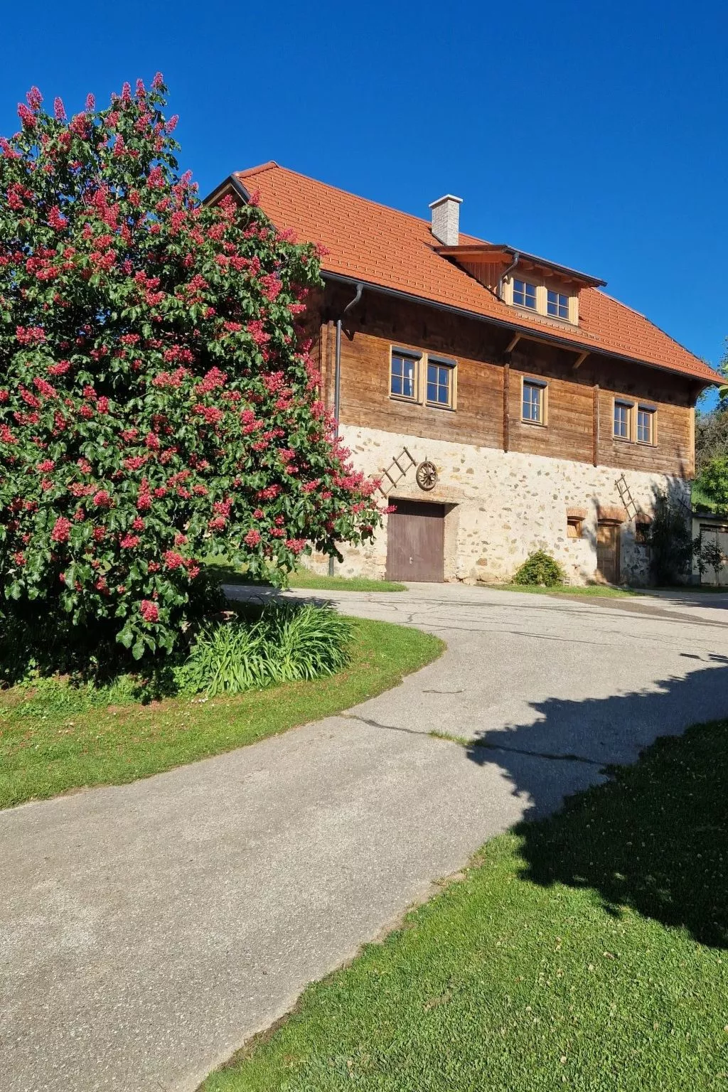 Bergbauernsuite-Image-tags.info