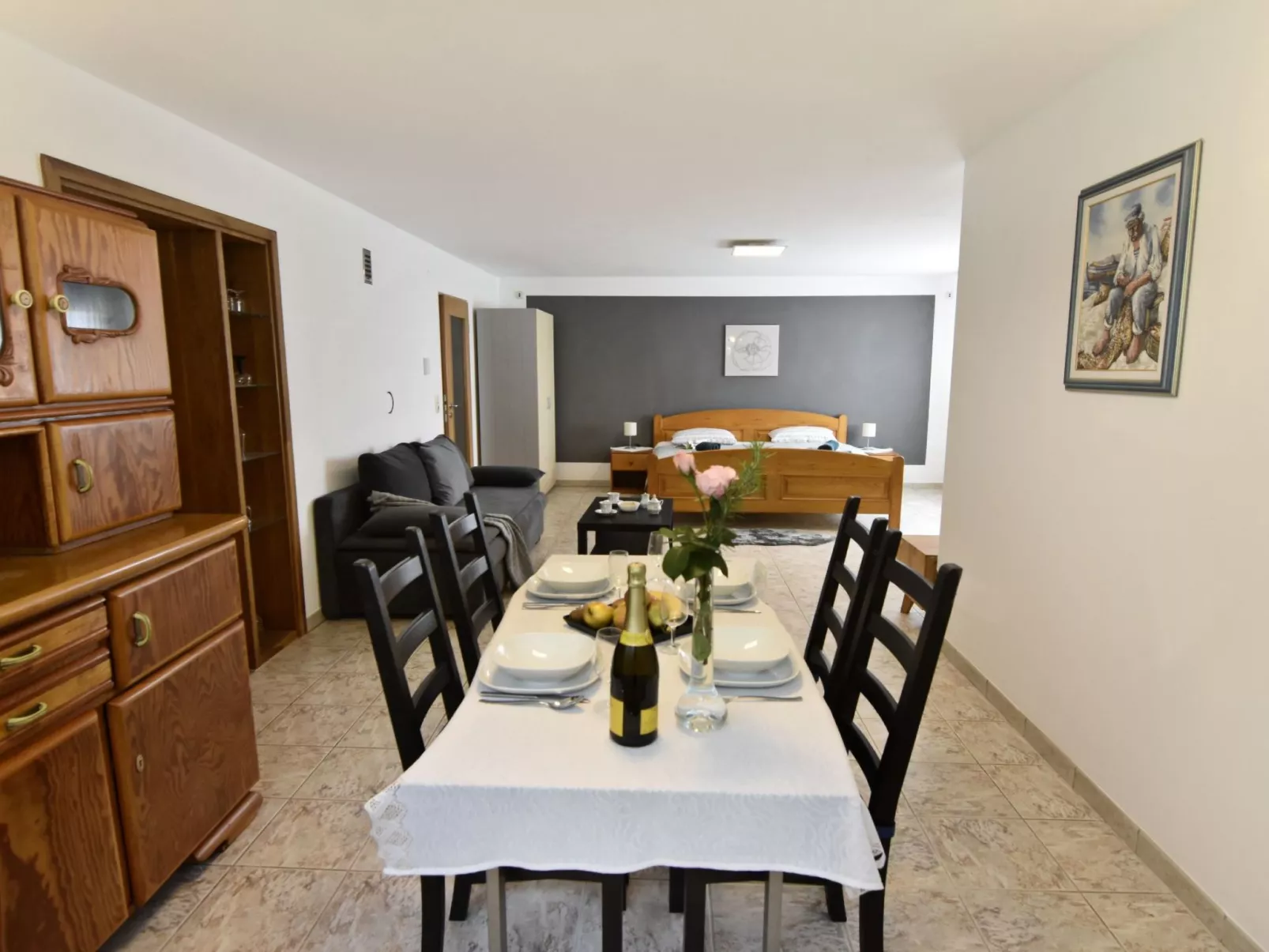 Geräumige Kellerwohnung in der Nähe von Umag-Image-tags.info