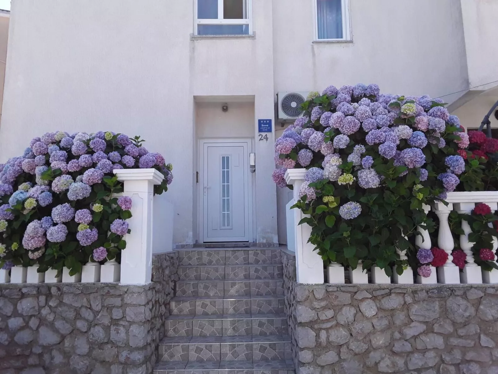 Studioapartment Meri 4-Image-tags.info