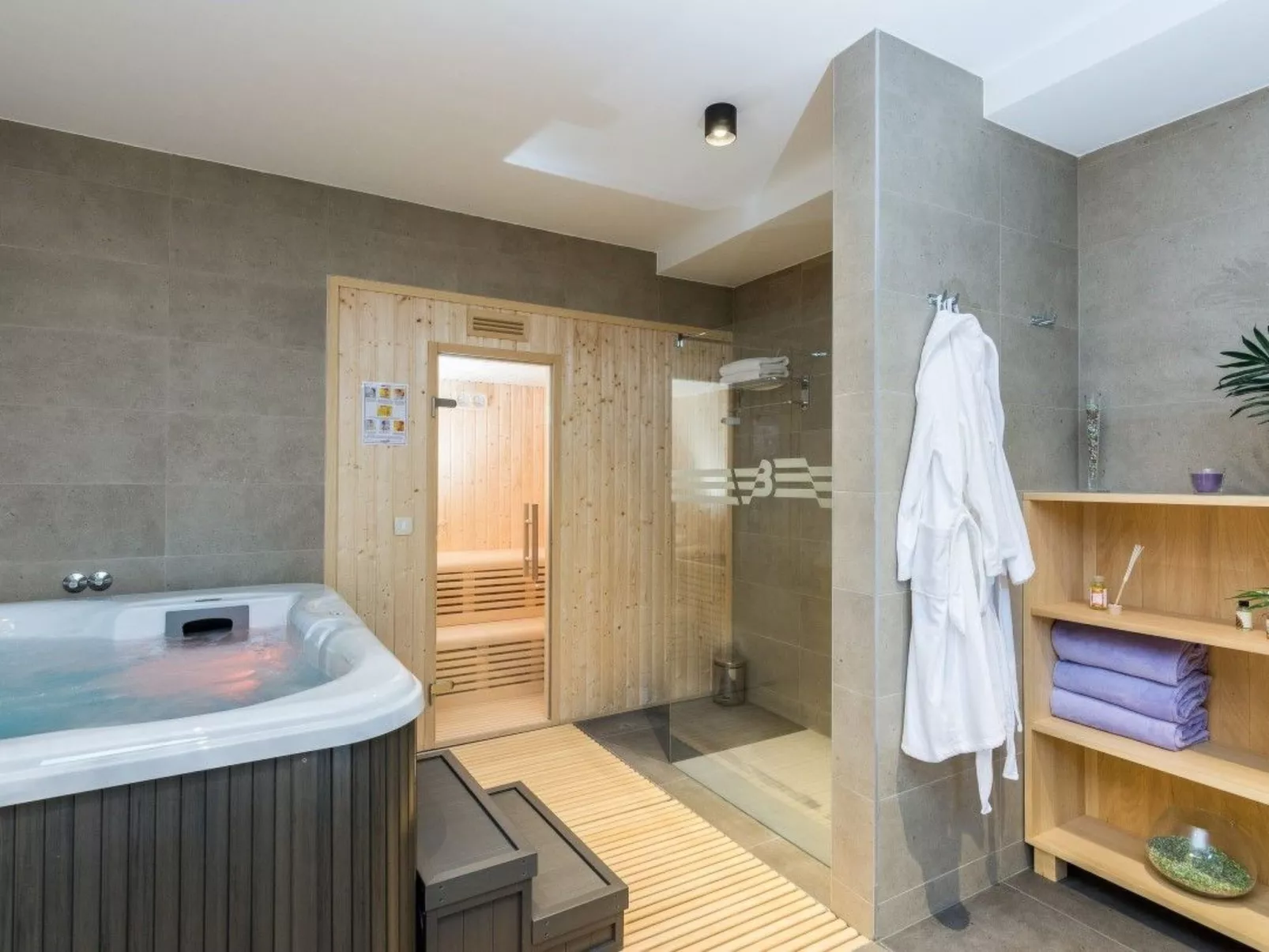 Villa Blue Diamond für 10 Personen in Biograd-Binnen