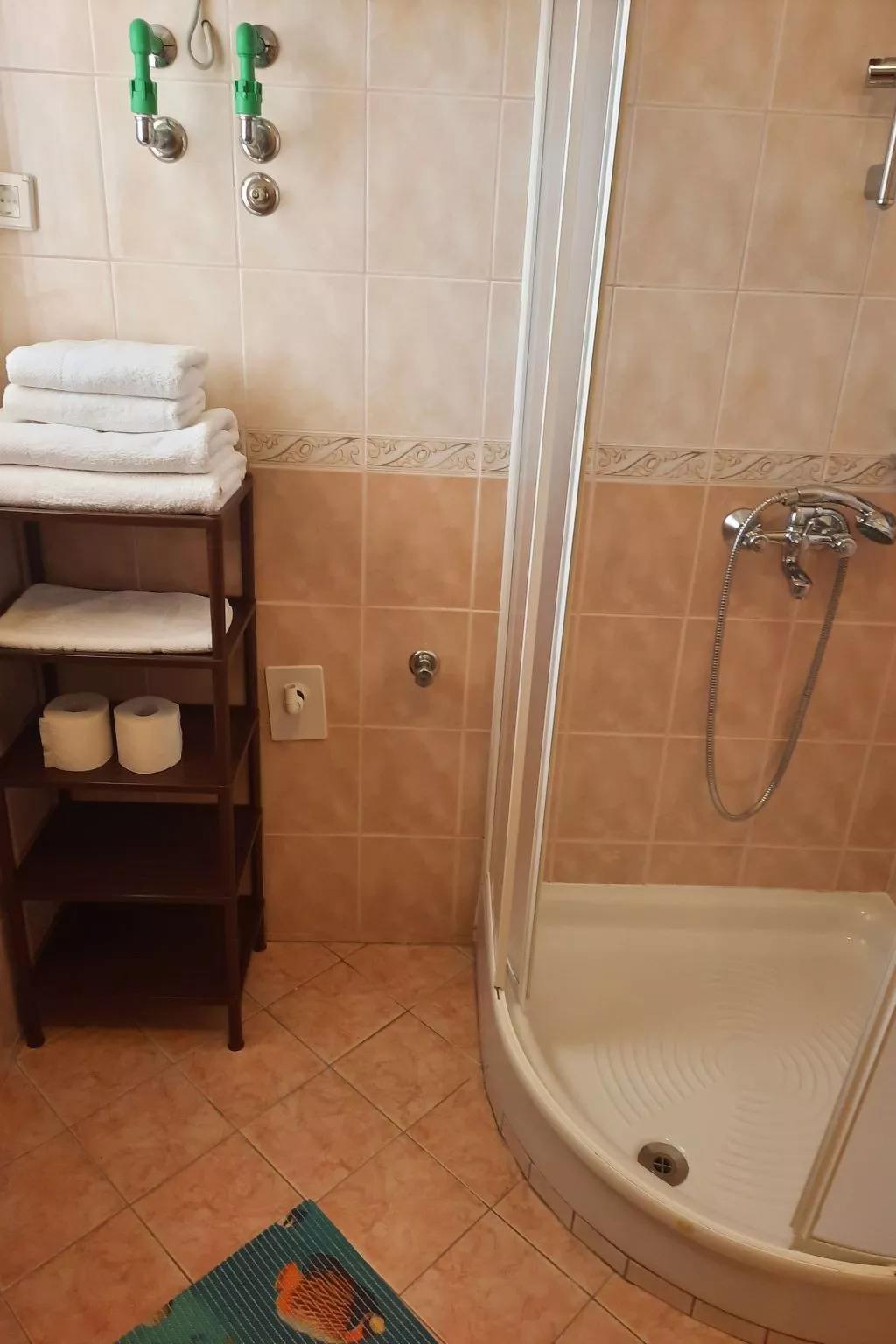 Mit privater Terrasse-Binnen