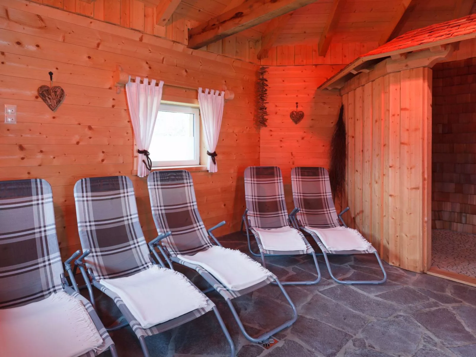 Wohnung in Vandans mit Offenem Kamin-Buiten