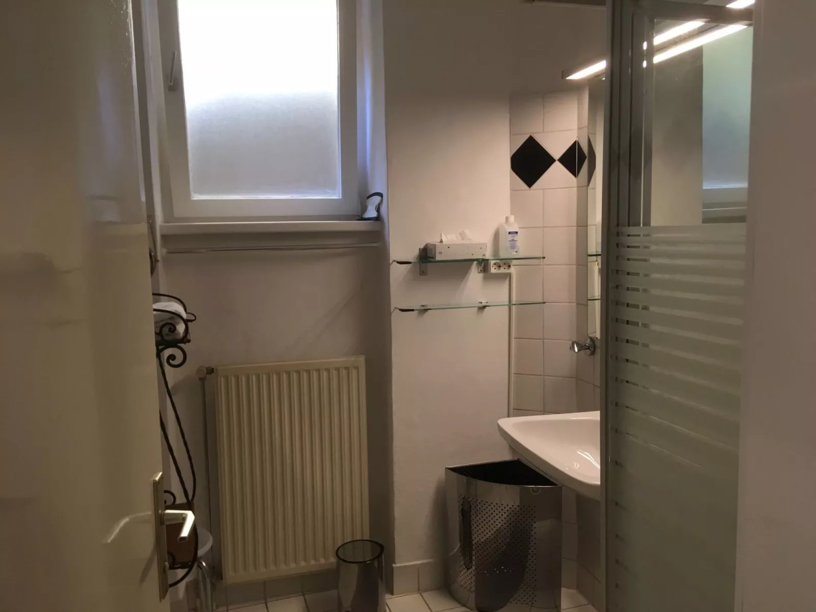 Mit Garagenplatz-Binnen