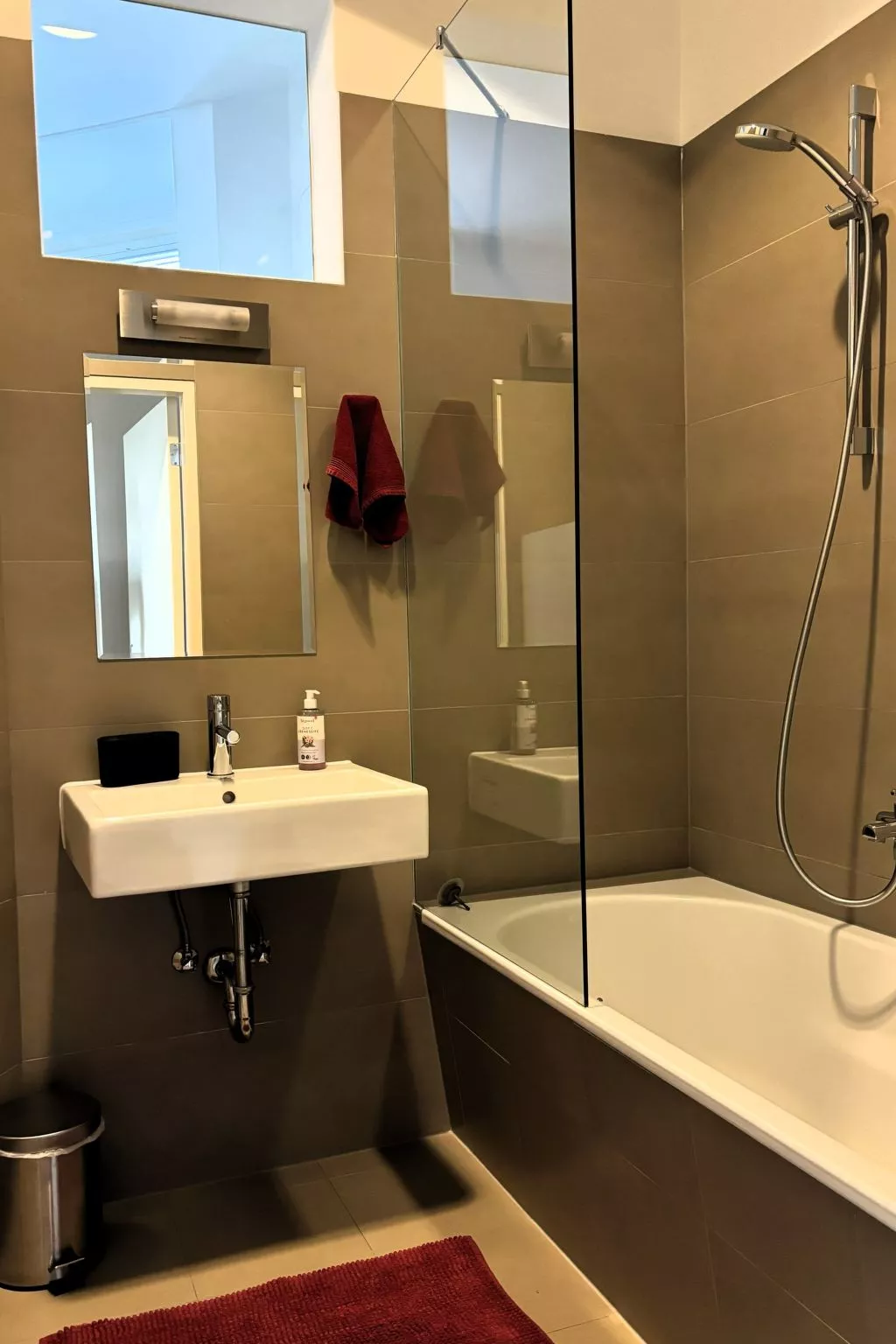 Ausgefallene Wohnung-Binnen