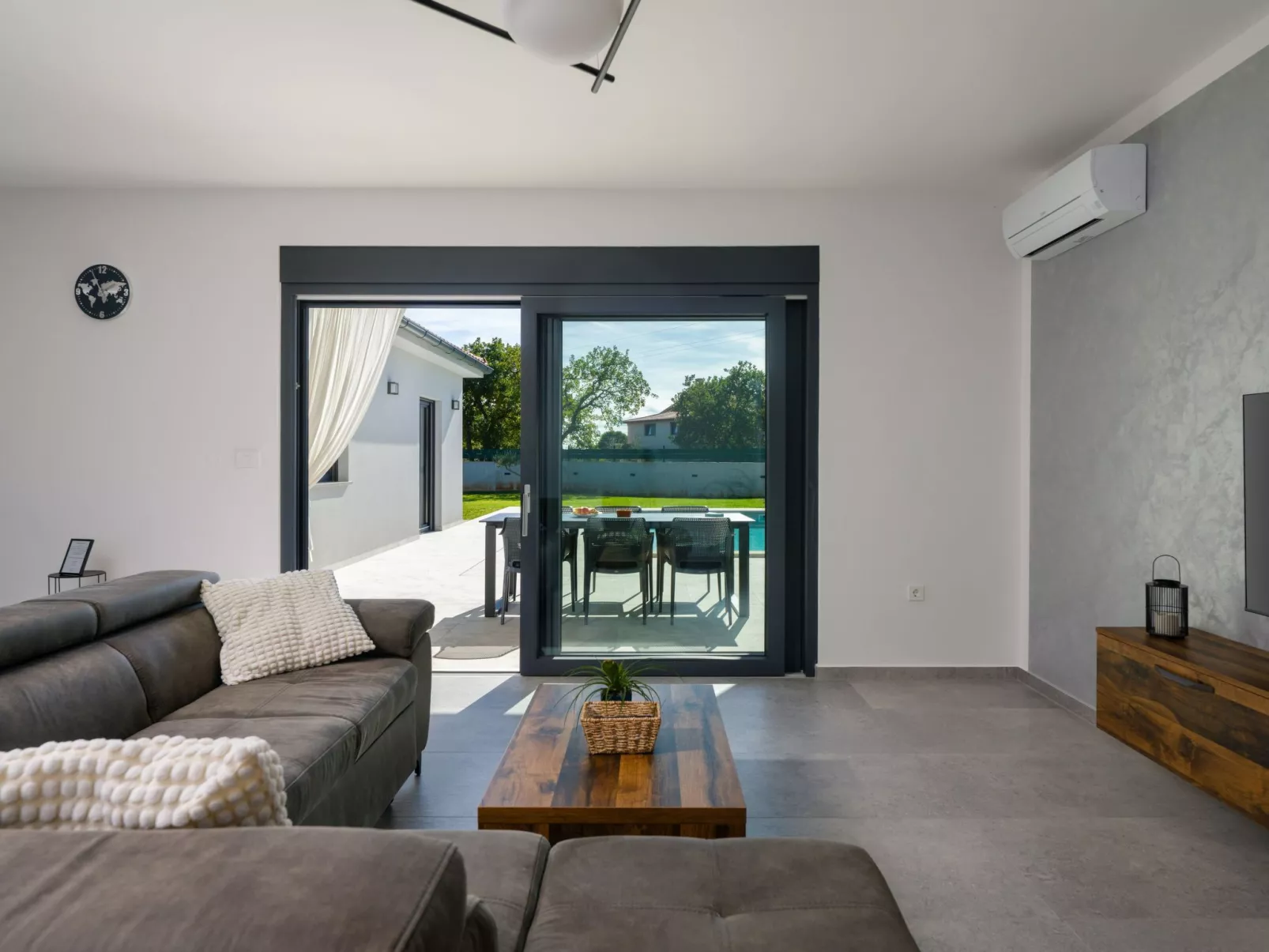 Moderne Villa bei Barban-Binnen