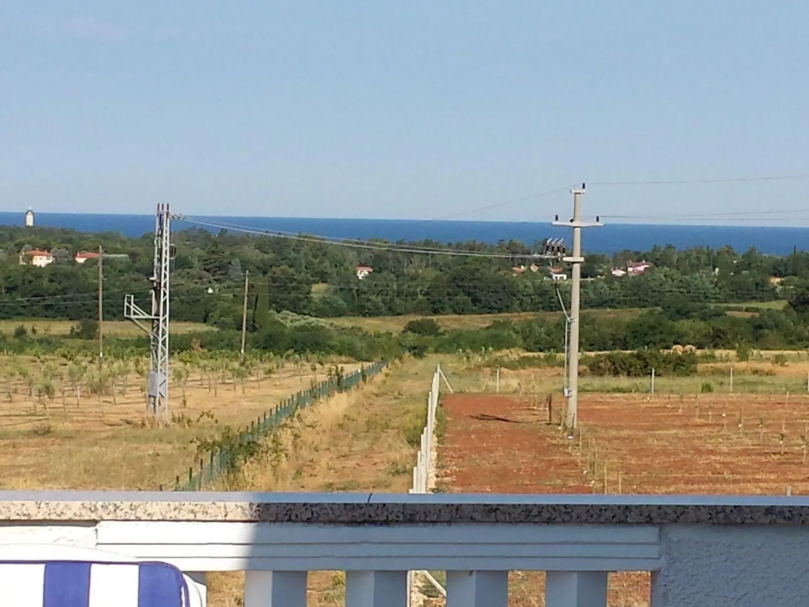 Mit beheiztem Pool und Meerblick-Image-tags.info