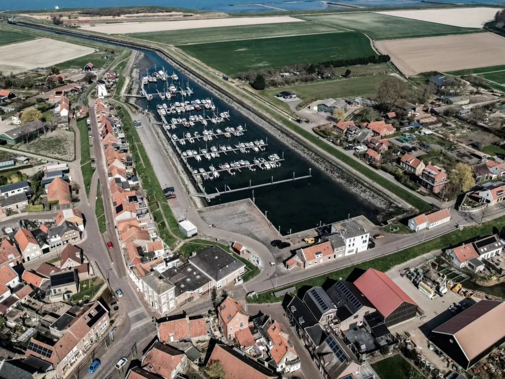 "Buurtweg 121"-Buiten