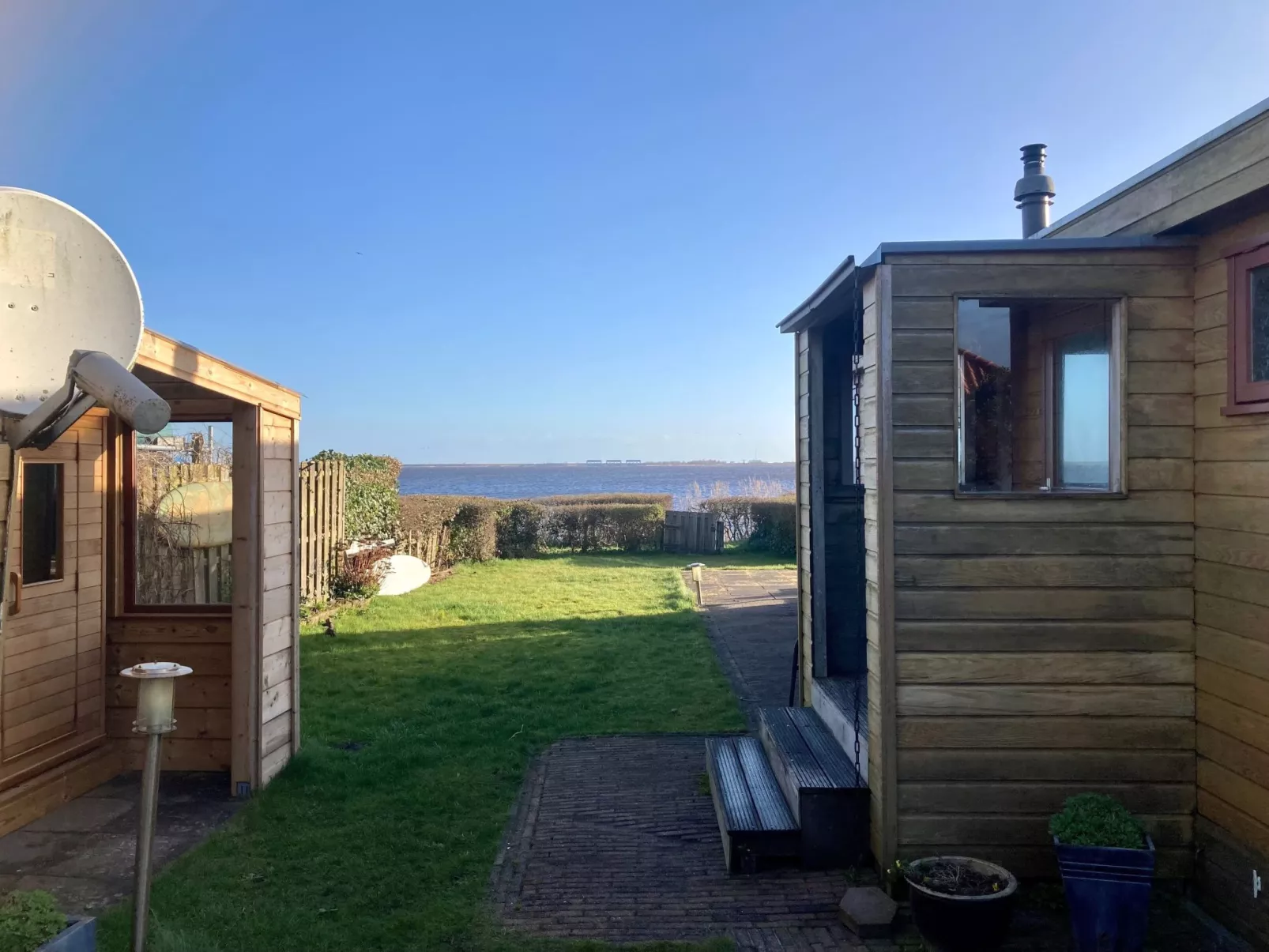 Haus Sonnenschein mit Blick auf das Lauwersmeer-Buiten