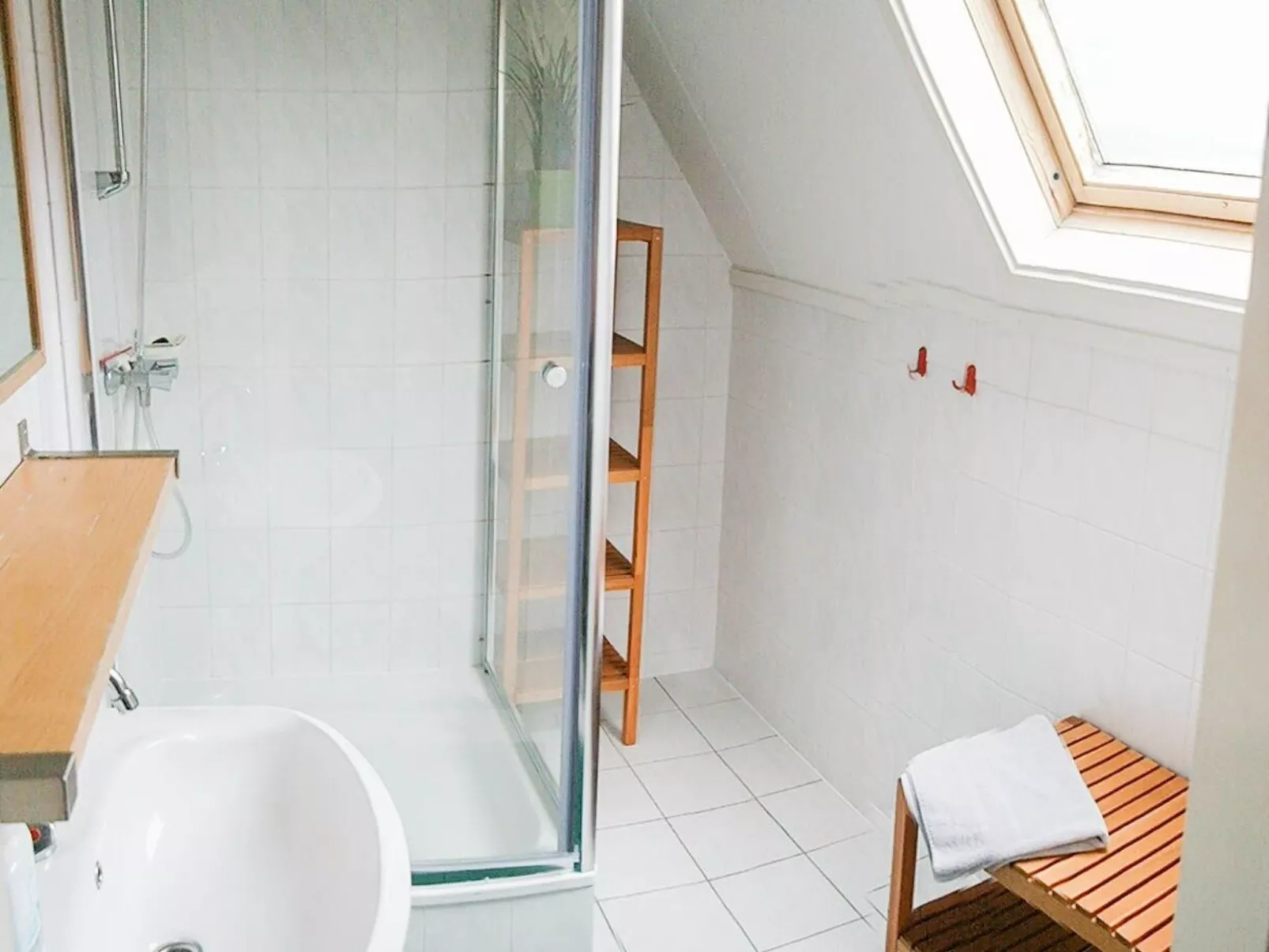 185 Leonie-Image-tags.info