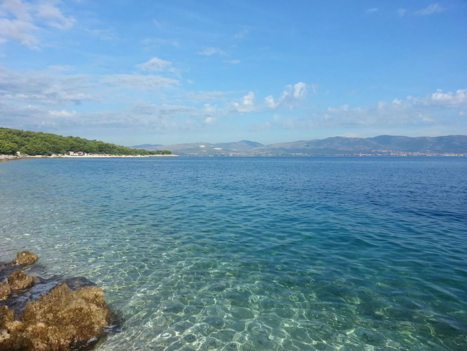 Wohnung mit Grill, Terrasse und Garten-Image-tags.info