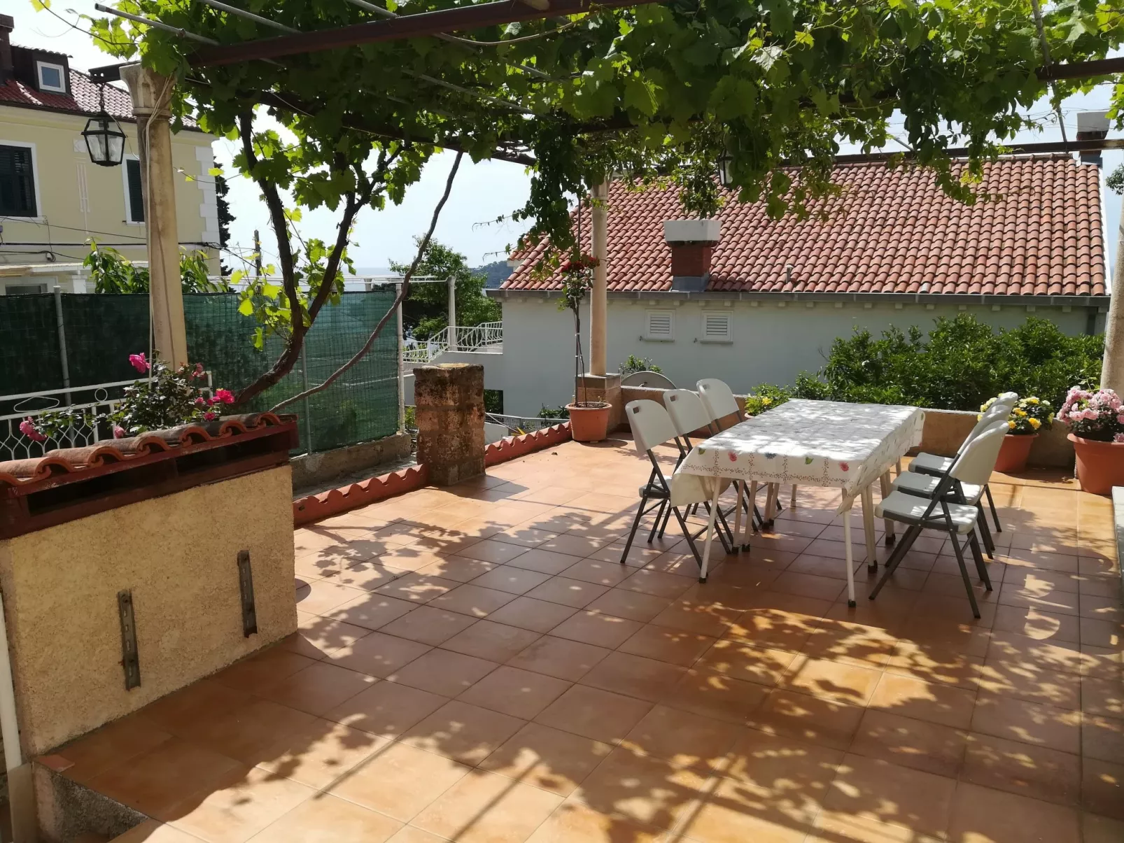 Für 5 Personen ca. 85 m&sup2; in Dubrovnik, Dalmatien (Dubrovnik-Neretva)-Buiten