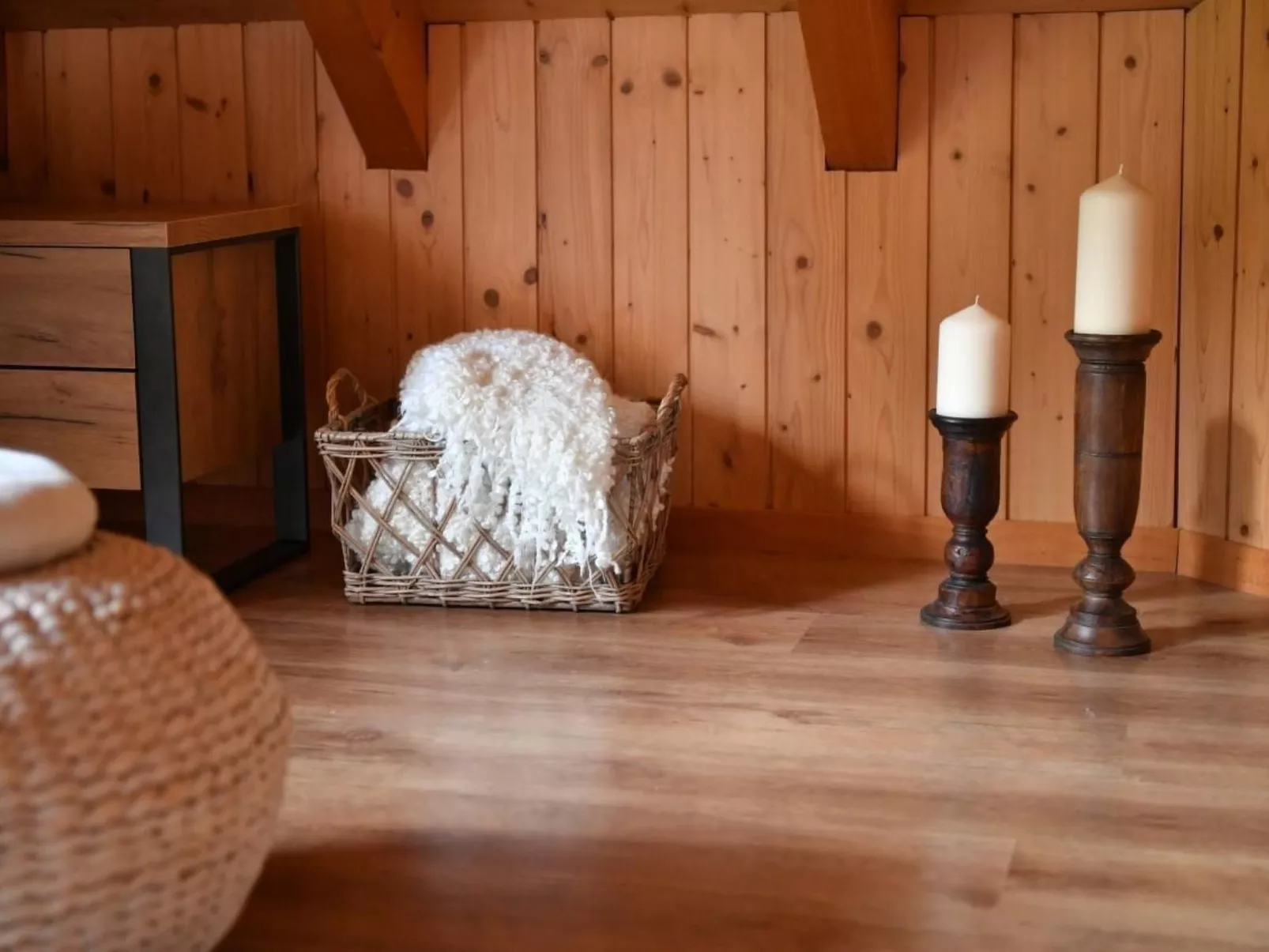 Holzhaus auf Lamahof-Image-tags.info