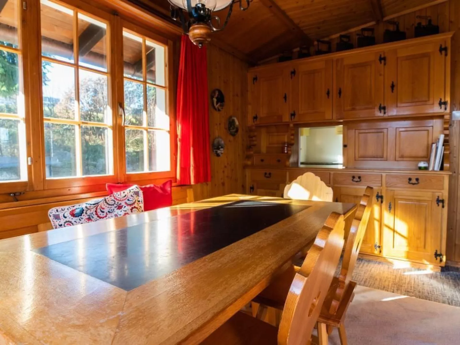 Chalet Tannehüsli-Binnen