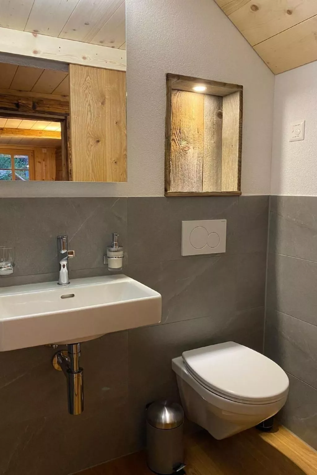 Chalet Brünig mit zwei Wohnungen-Binnen