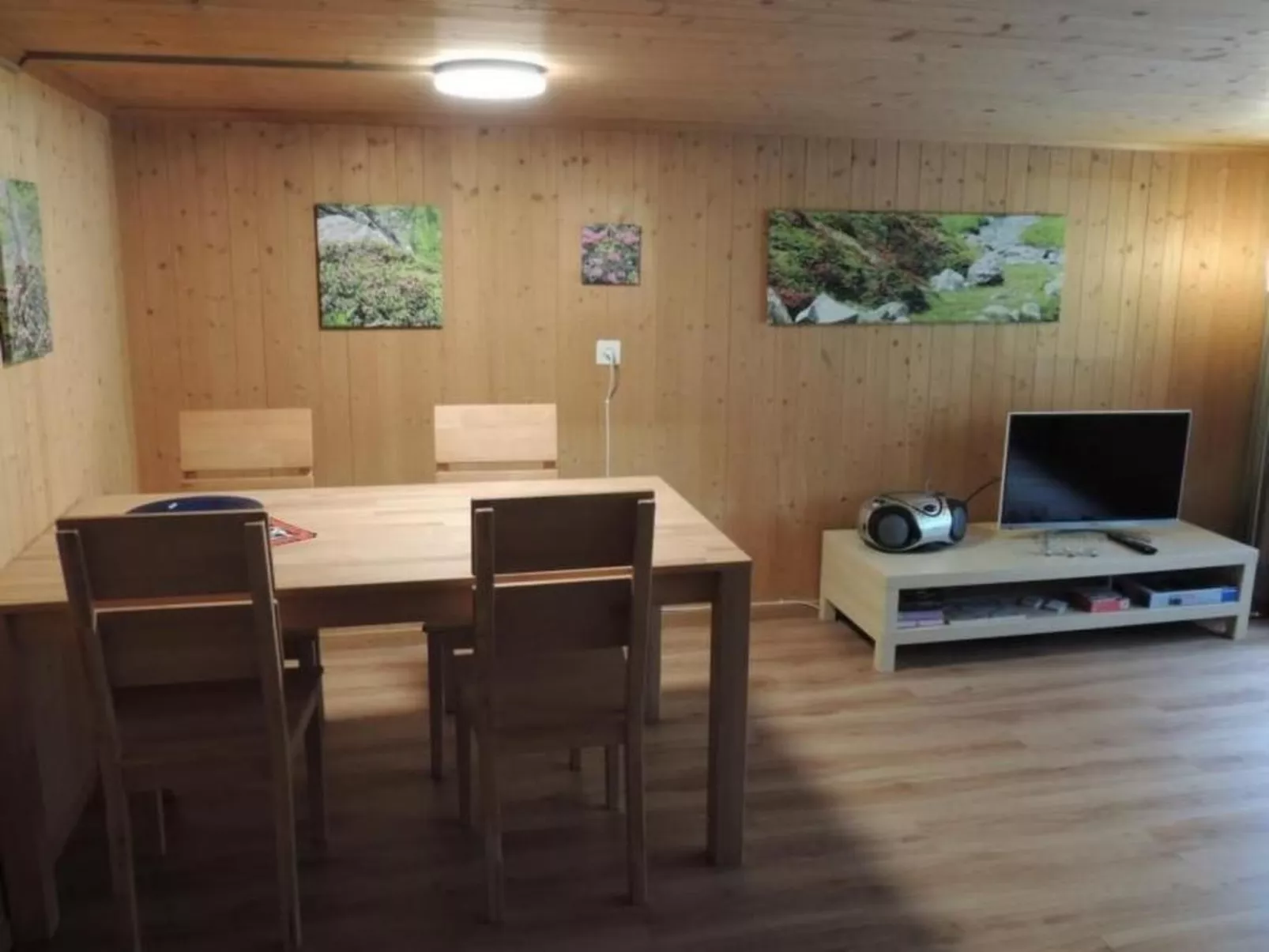 Lengwald "Hiisli"-Binnen