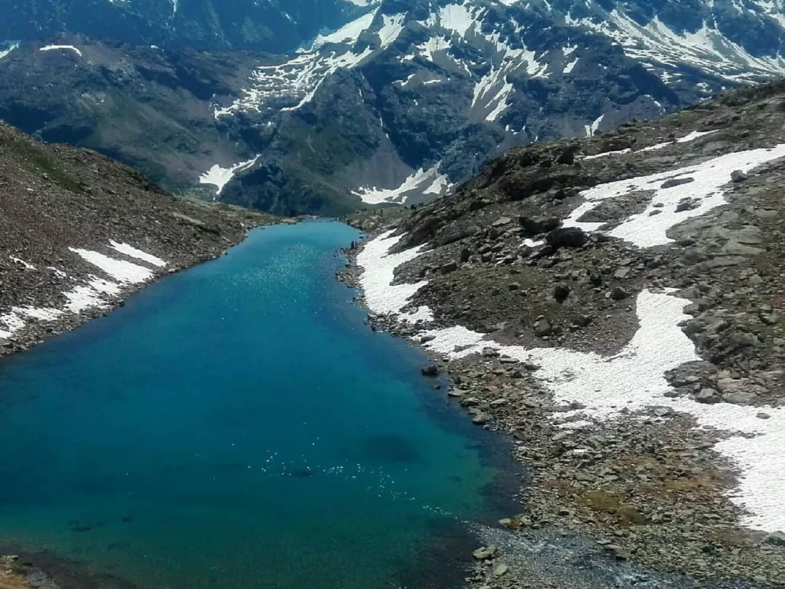 Helle, panoramische Wohnung in den Alpen.-Buiten