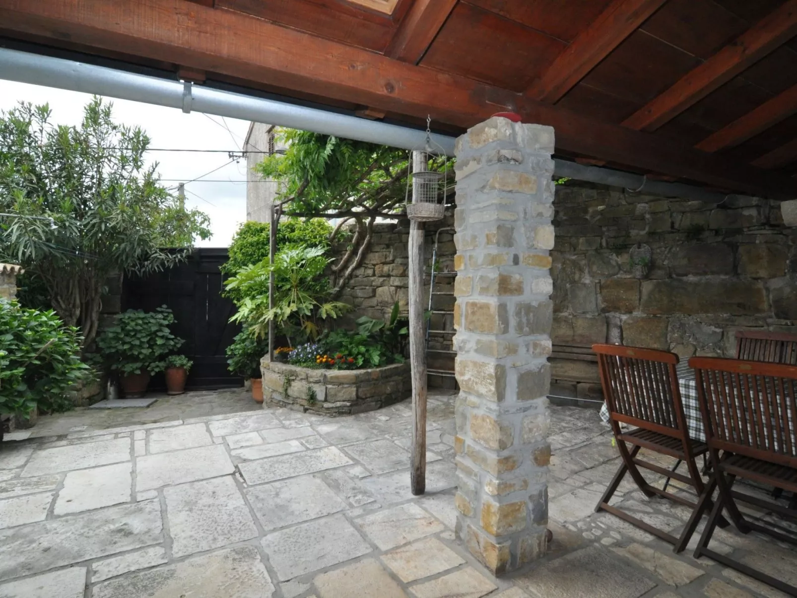 Istrisches Steinhaus-Buiten