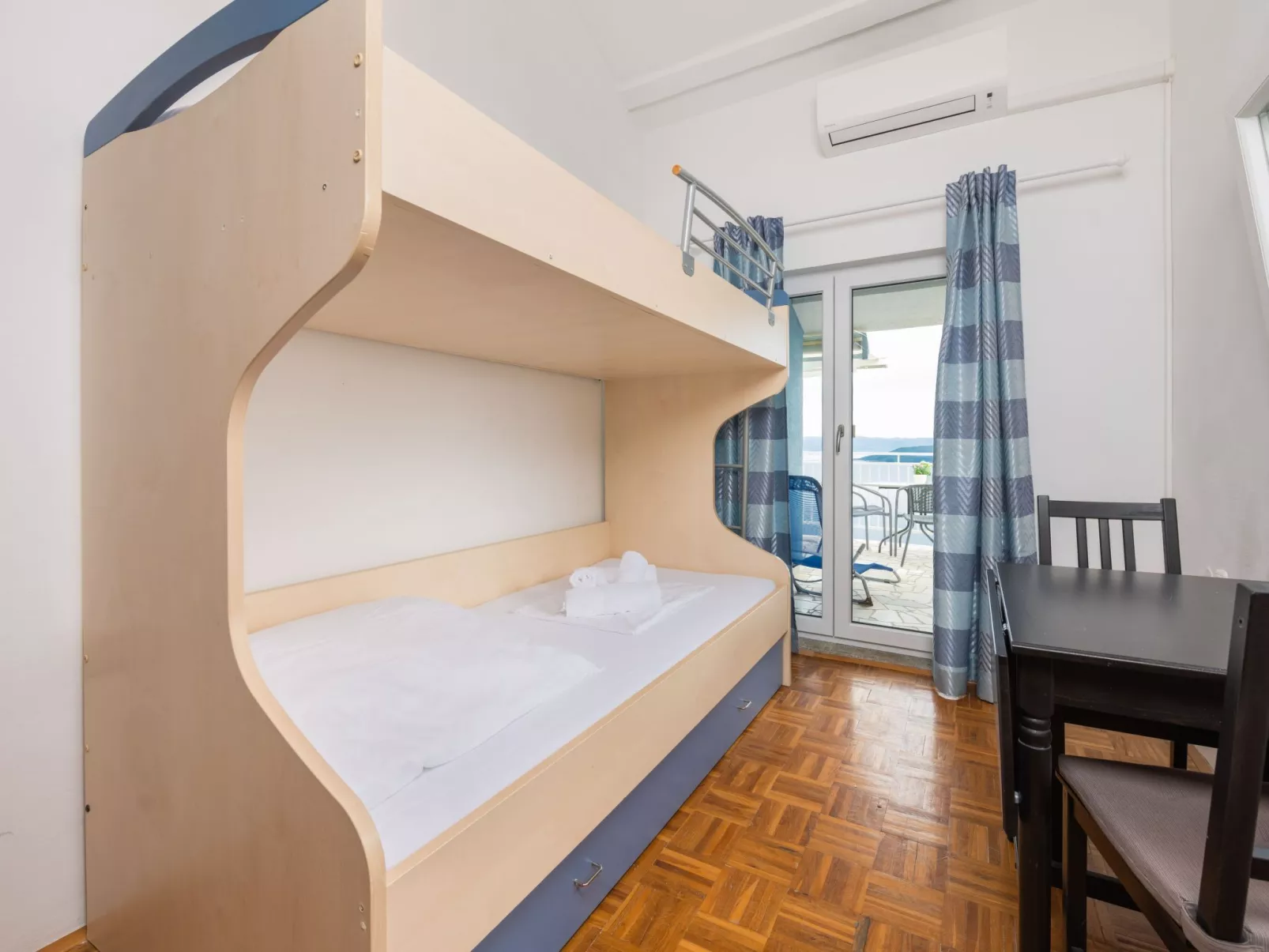 Haus Marina-Image-tags.info