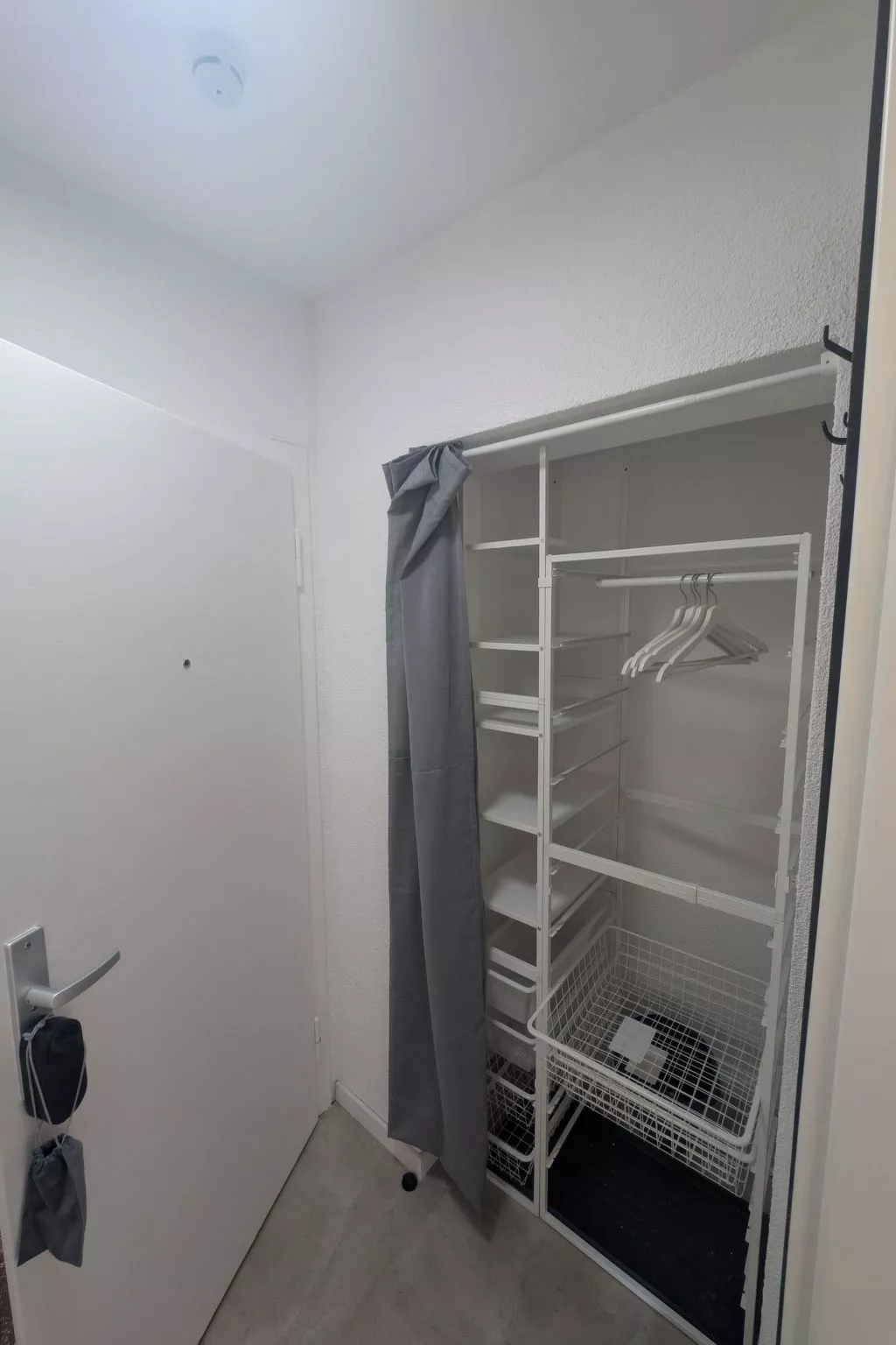 Kleine Stadtwohnung-Binnen