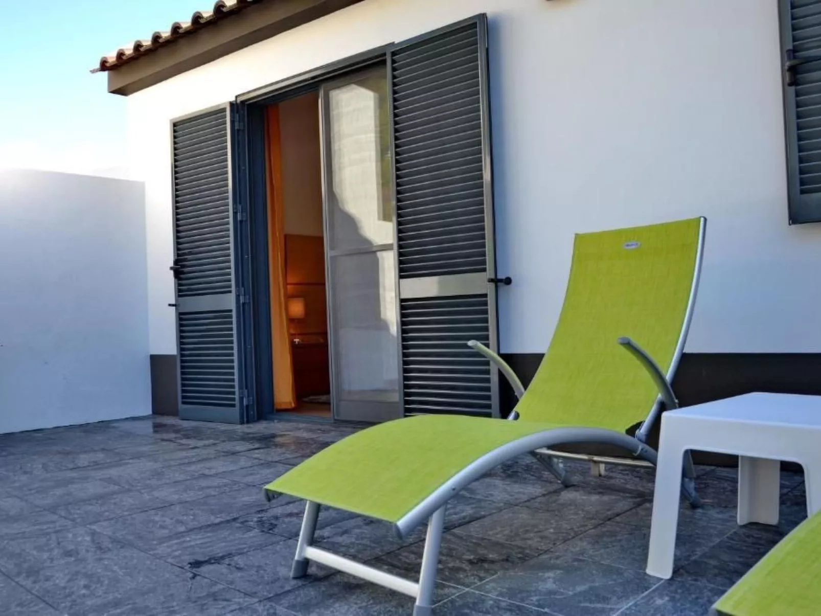 Warmwasser Haus 2-Buiten