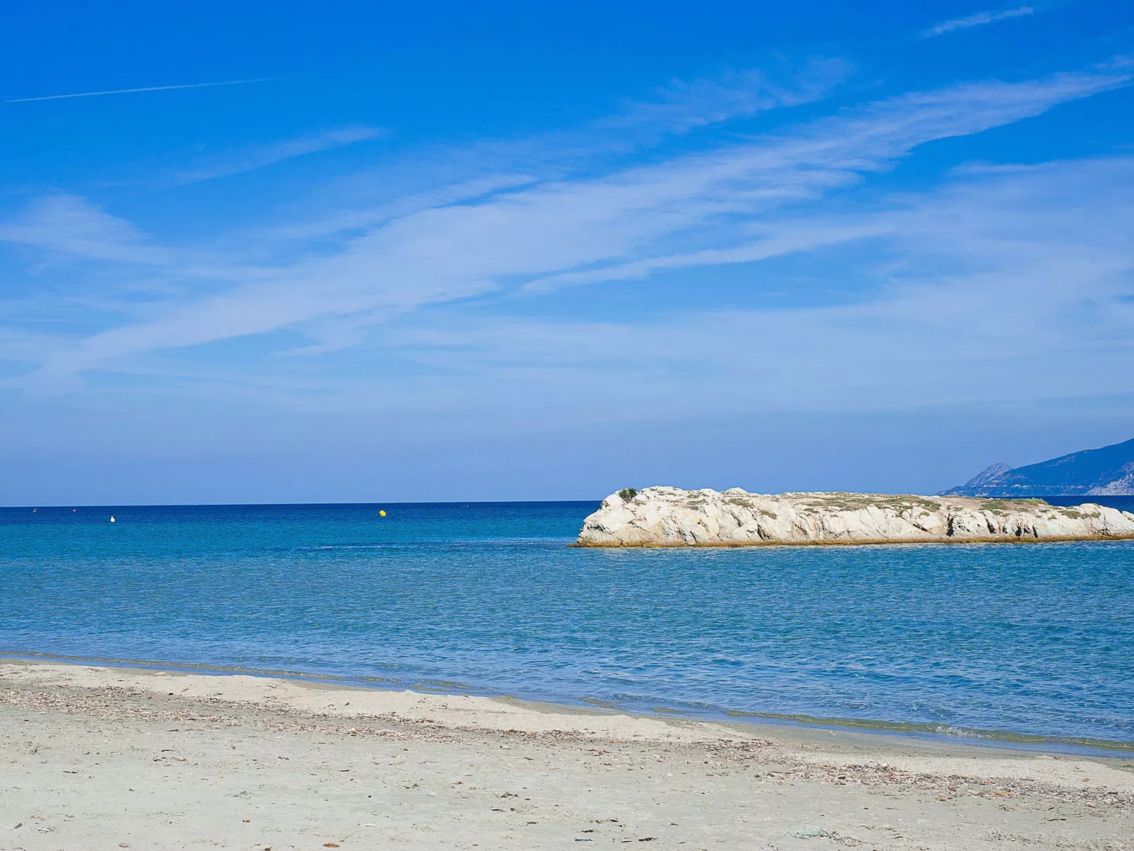 Pont de bateau, Meerblick mit privatem Pool-Omgeving