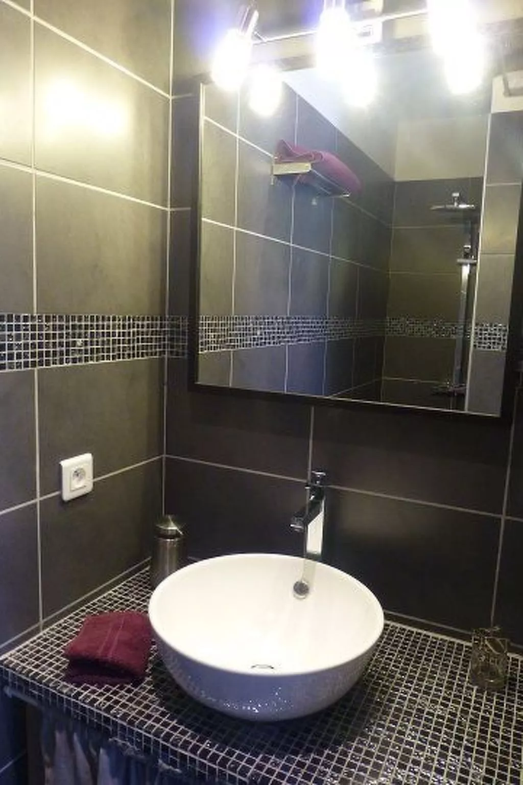 Mit eigenem Pool-Binnen