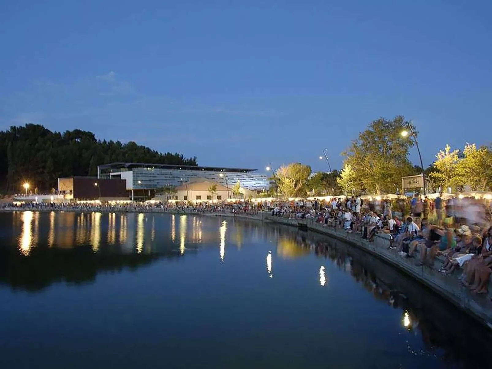 Eine kleine Ecke der Provence. Privater beheizter Pool-Image-tags.info