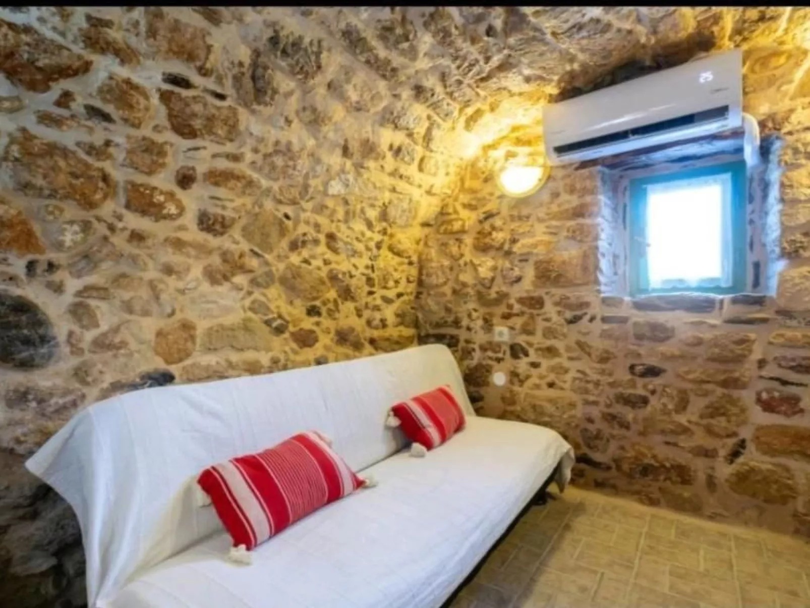 Mit Blick auf das Wasser-Binnen