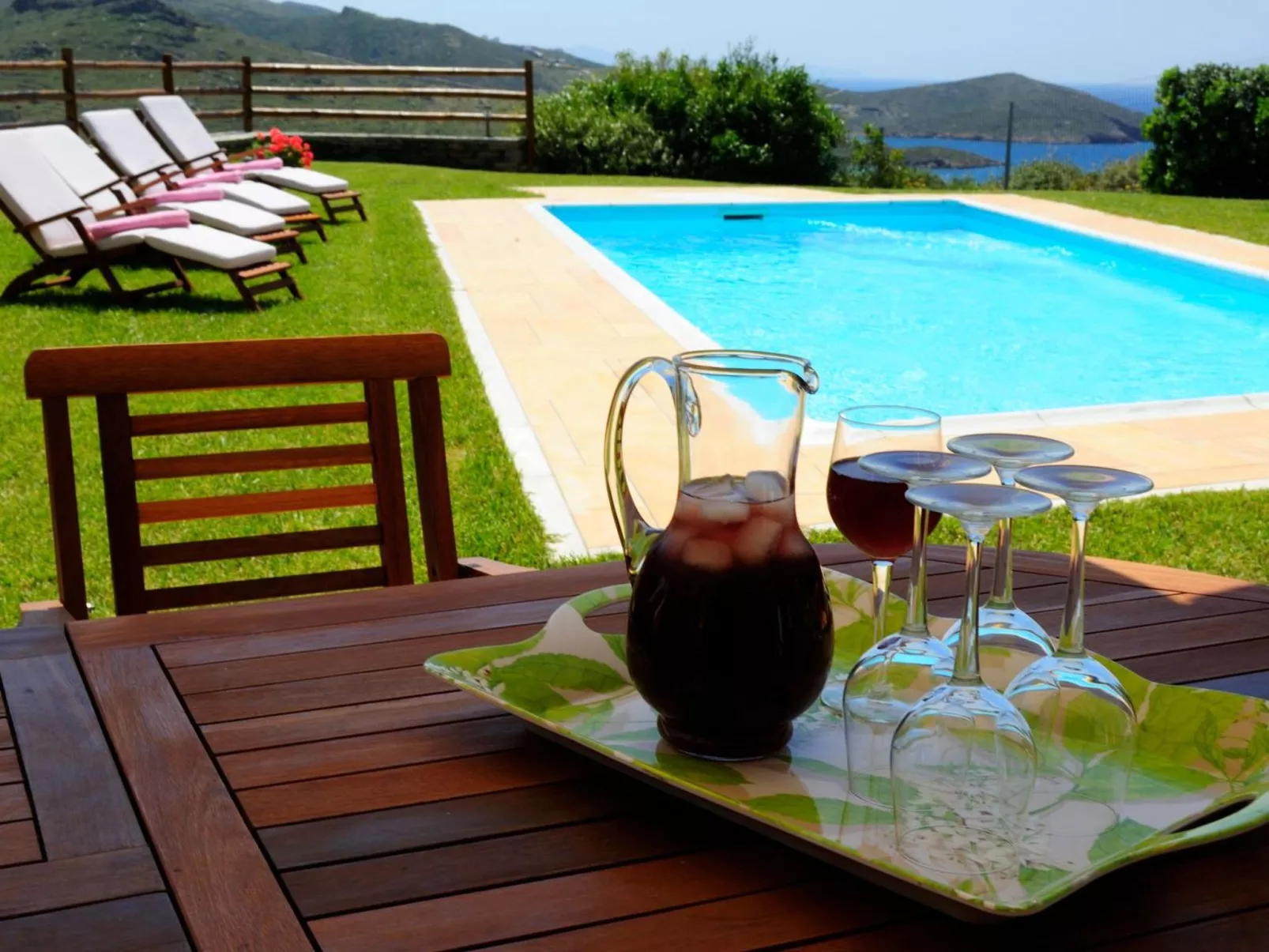 Villa mit Blick auf das Wasser-Buiten