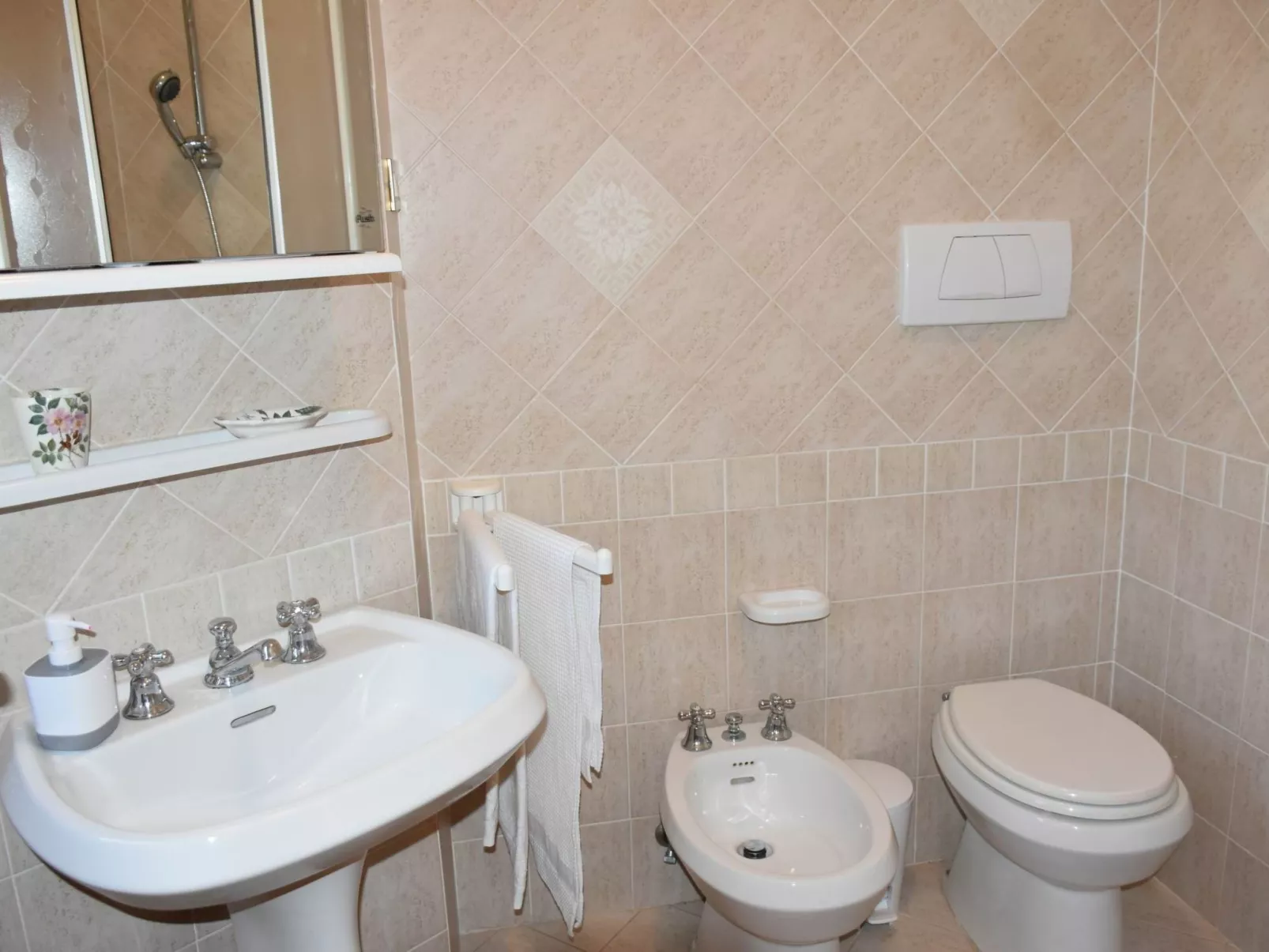 'Aia Sole' mit eigenem Pool-Binnen