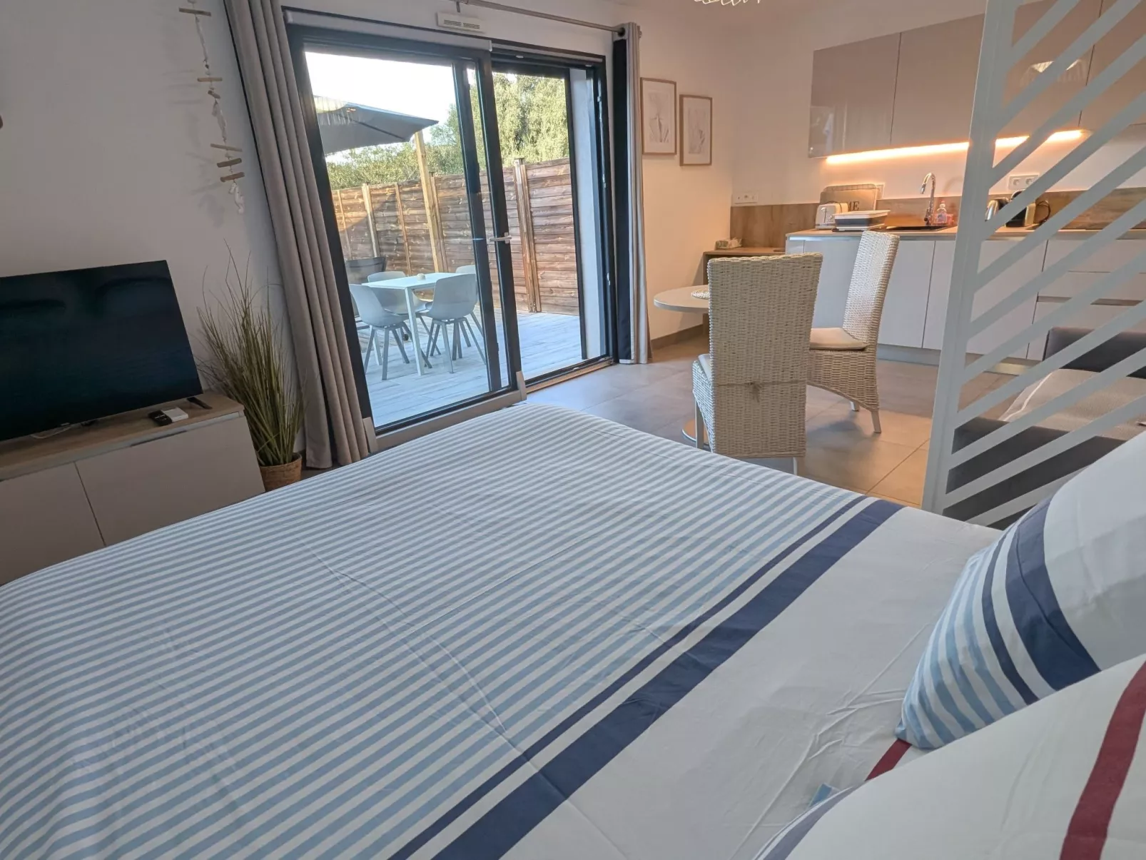 Studiowohnung mit Wallbox-Binnen