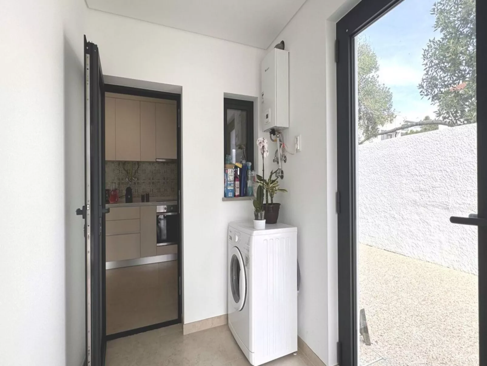 Strandhaus -Salzwasserpool, Geheizt Bedeckt-Binnen