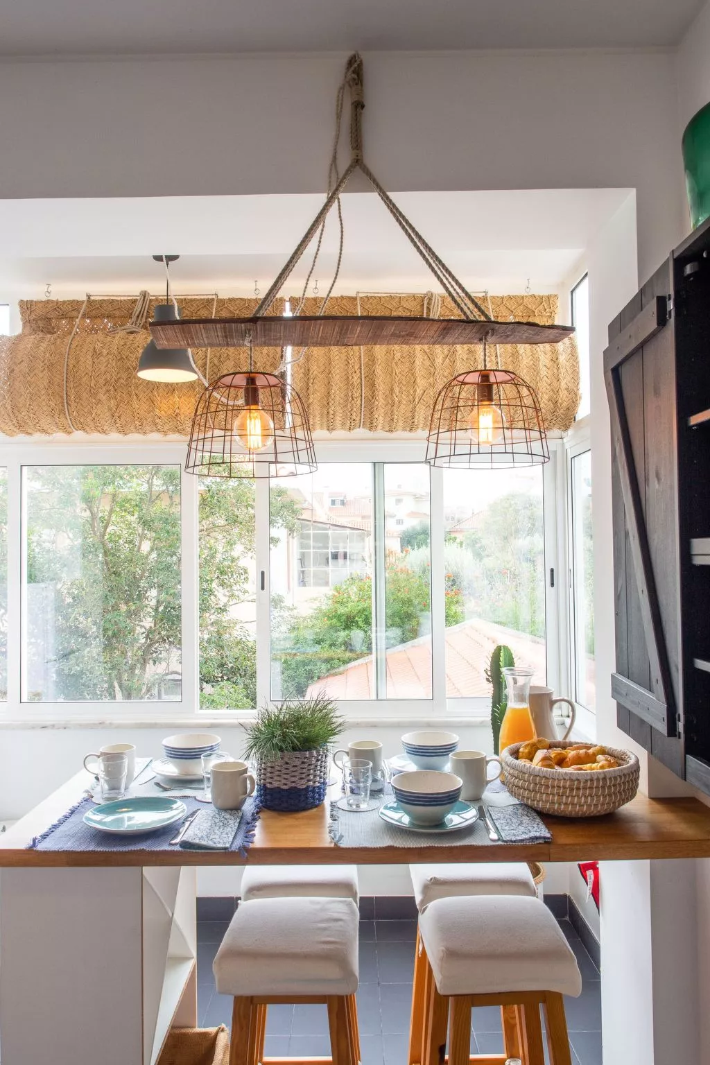 Neue, lichtdurchflutete Wohnung im Zentrum-Binnen